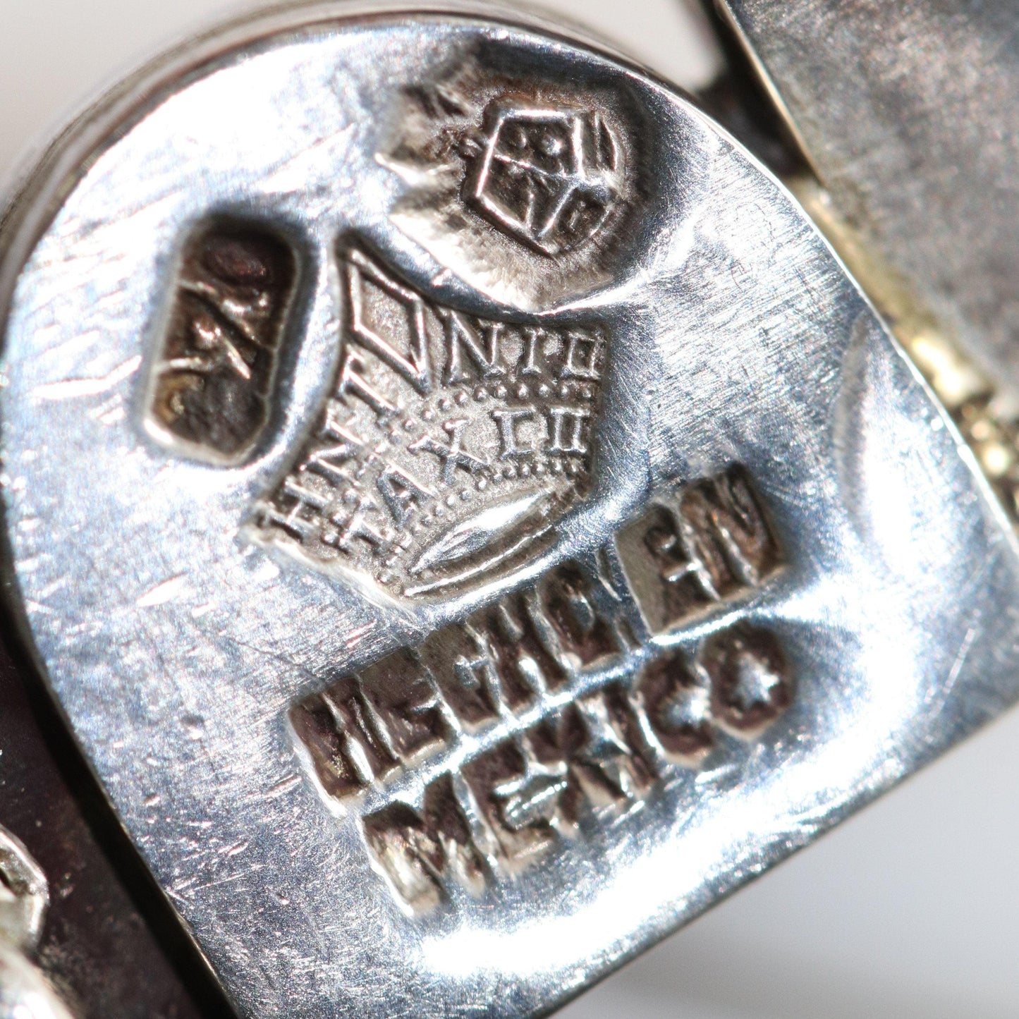 Antonio Pineda Bracelet | Taxco Mid-Century Modernist Horseshoe-Link Onyx | Vintage 970 Sterling Silver Mexico - Carmel Fine Silver Jewelry
