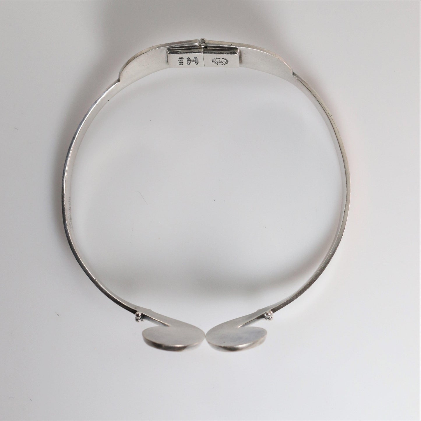 SOLD OUT: Vintage Margot de Taxco Mexican Jewelry | Handcrafted Swirl Mid-Century Choker - Carmel FSJ