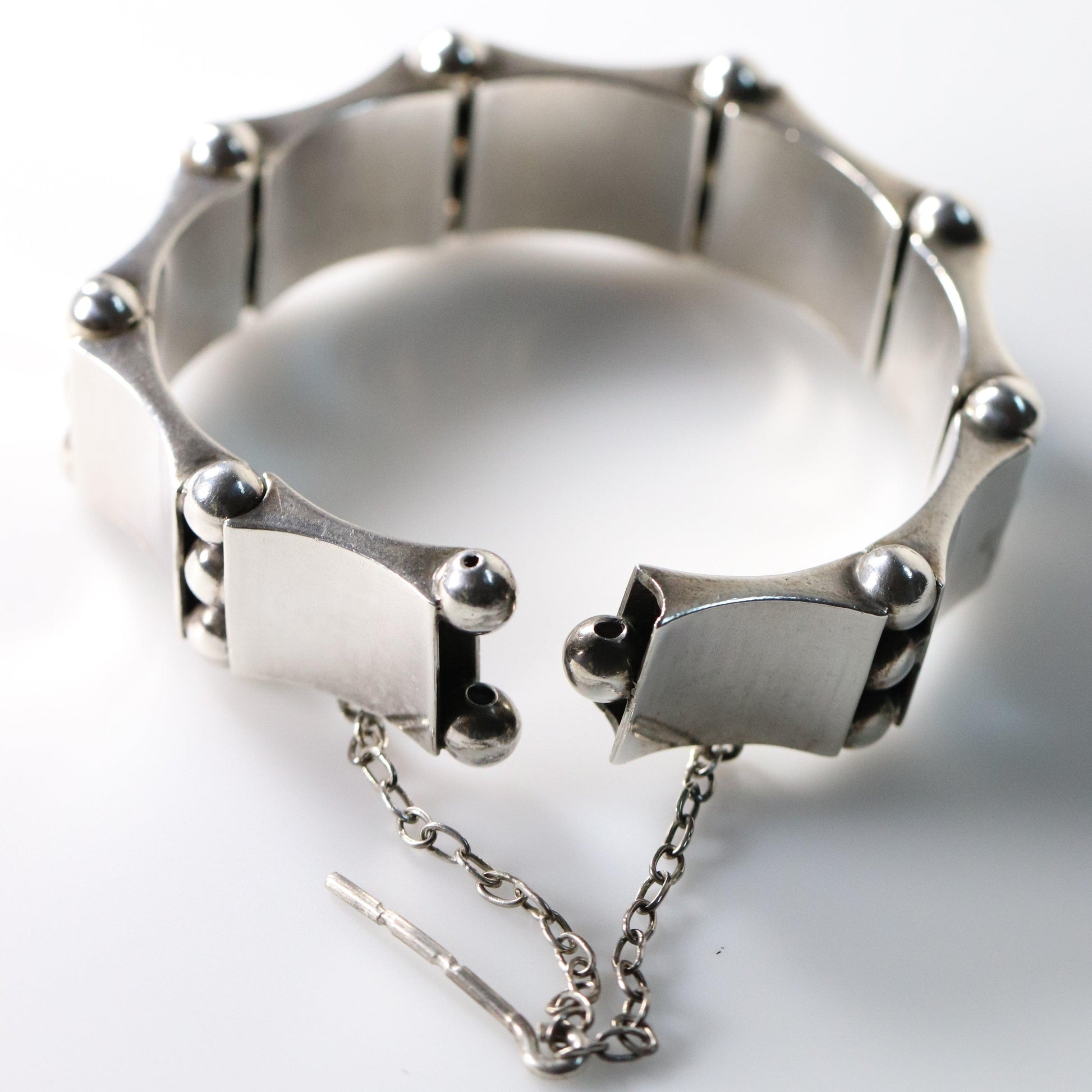 Vintage Hector Aguilar Taxco Jewelry | Concave Panel and Ball Handcrafted Bracelet Mexico - Carmel Fine Silver Jewelry