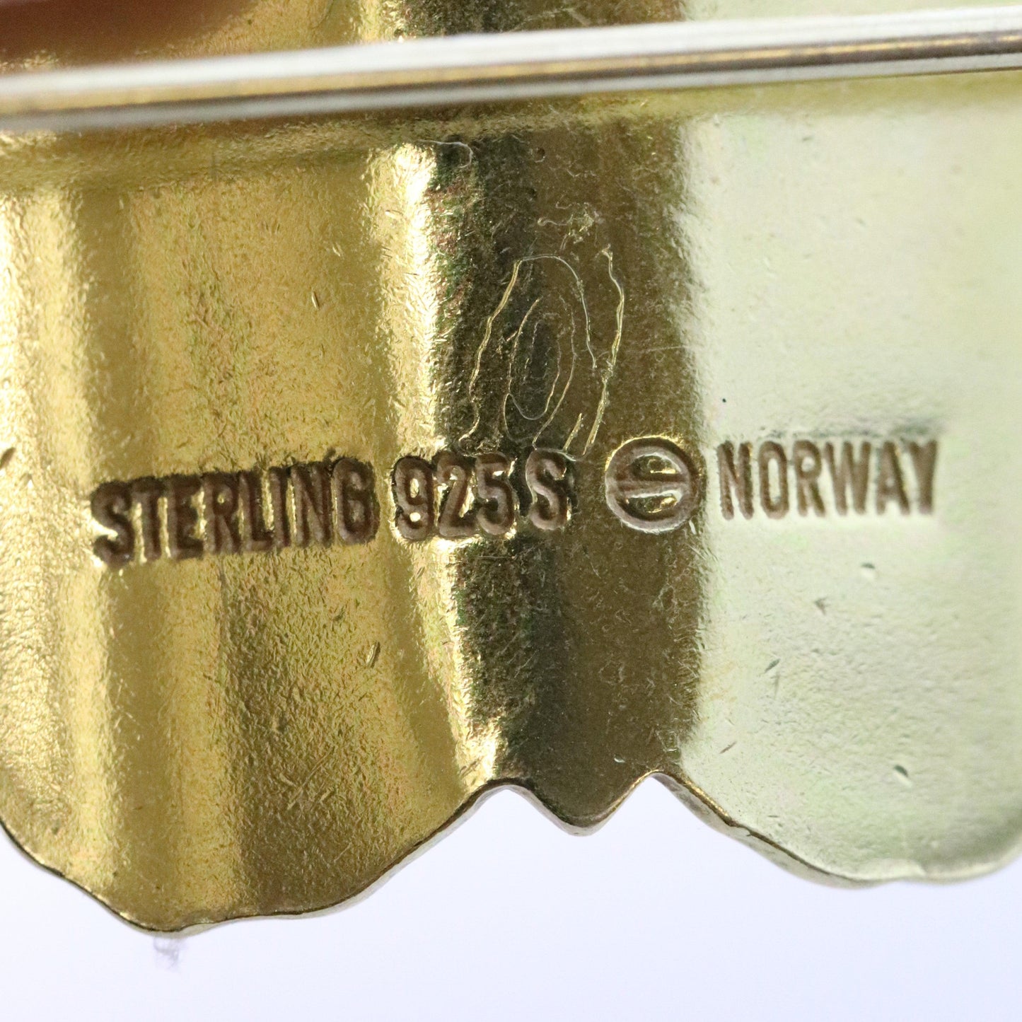 Vintage Hroar Prydz Enamel Jewelry | Petite Green Enamel Butterfly Brooch - Carmel FSJ