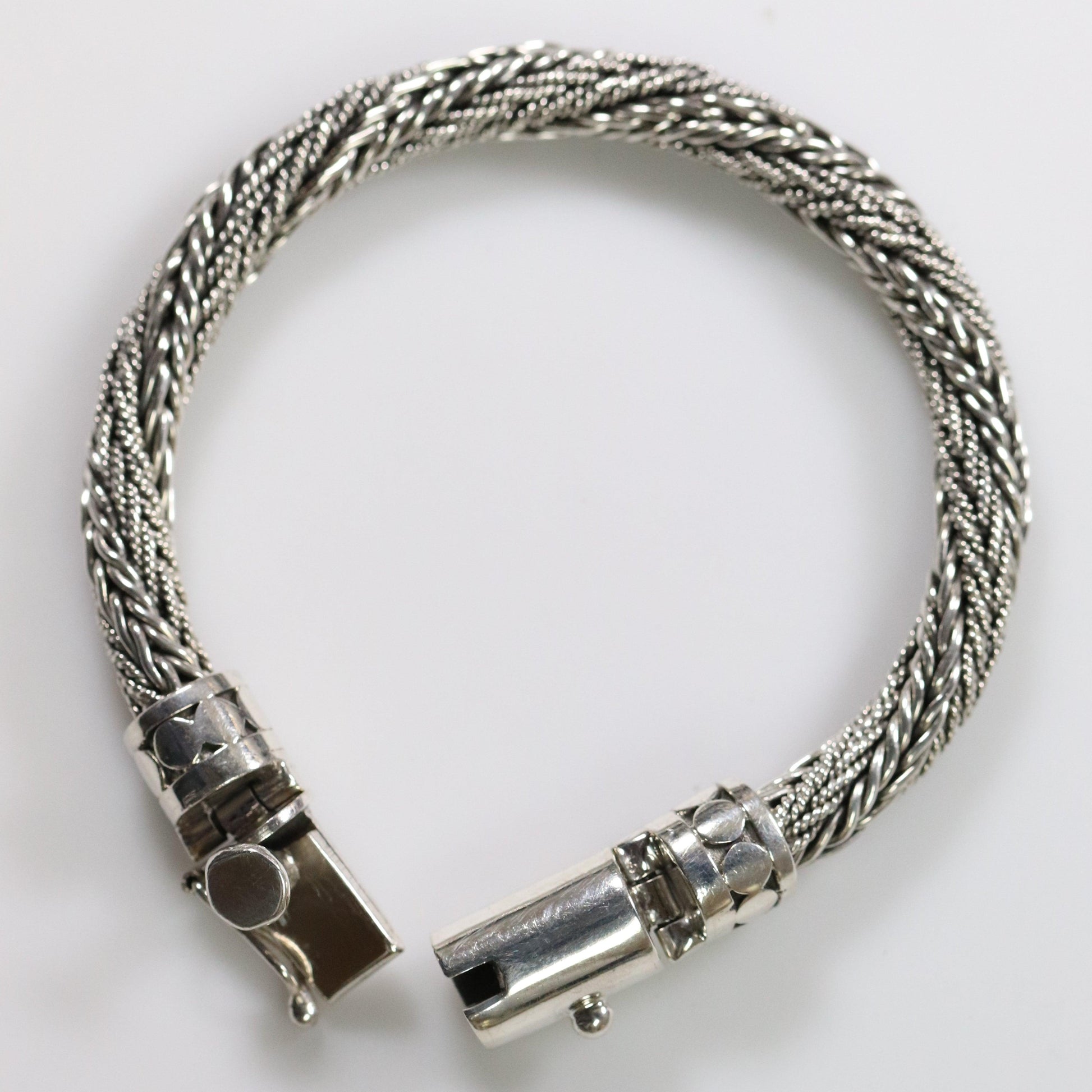 Vintage Modernist Silver Jewelry | Twisted Wheat Link Bracelet - Carmel Fine Silver Jewelry