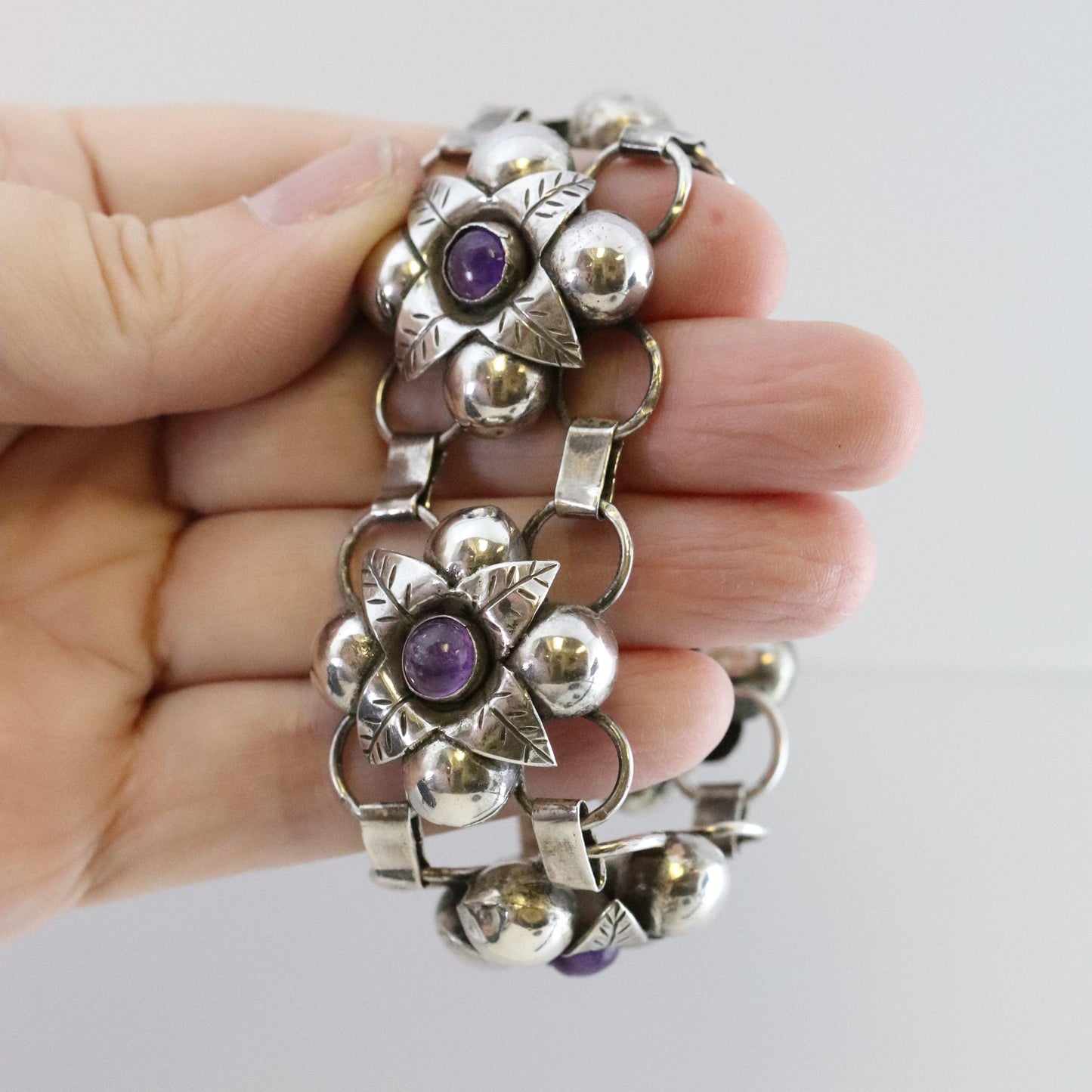 Vintage Silver Mexican Jewelry | Old Floral Amethyst Linked Bracelet - Carmel Fine Silver Jewelry