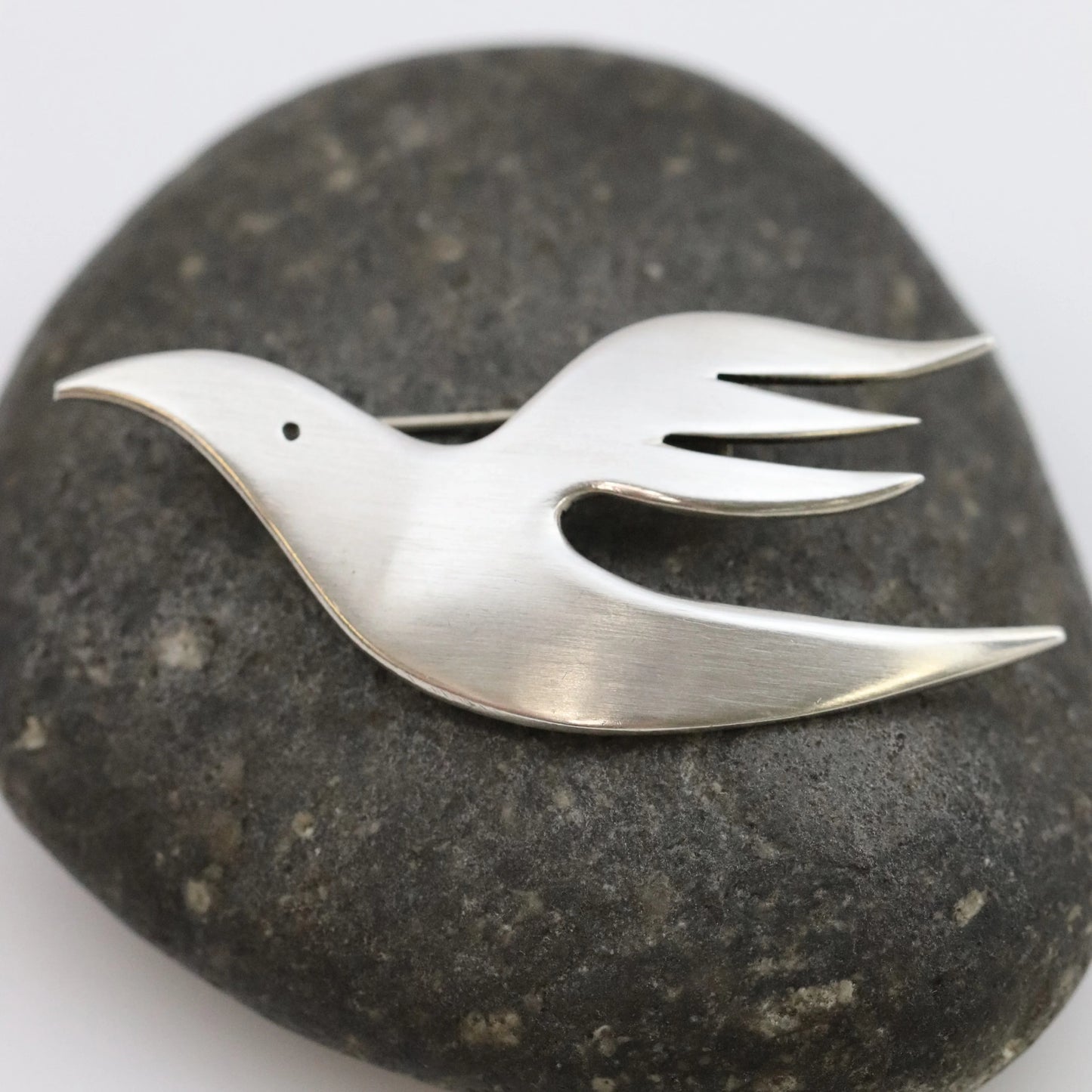 Vintage E Dragsted Jewelry | Modernist Peace Dove Brooch Denmark
