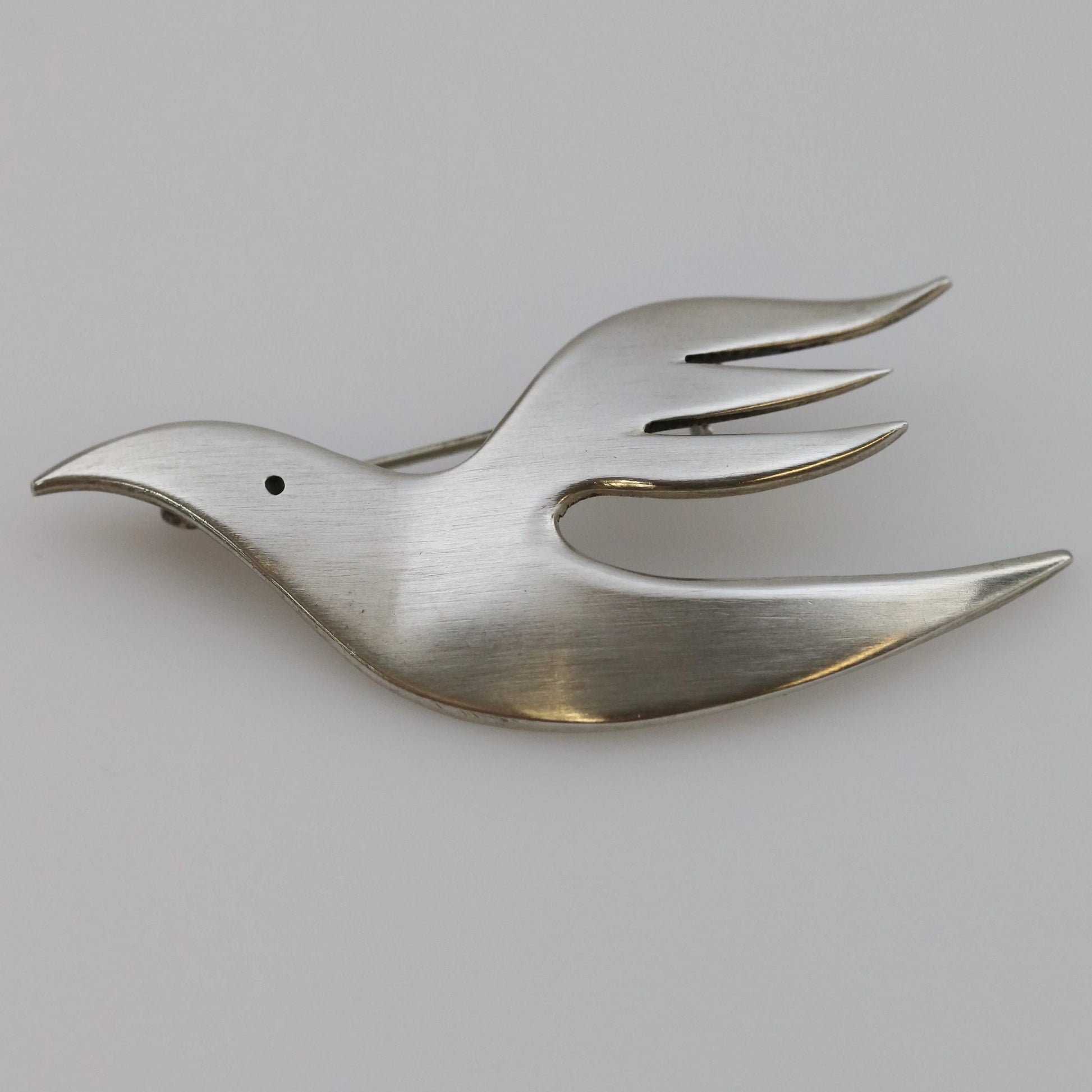 Vintage E Dragsted Jewelry | Modernist Peace Dove Brooch Denmark