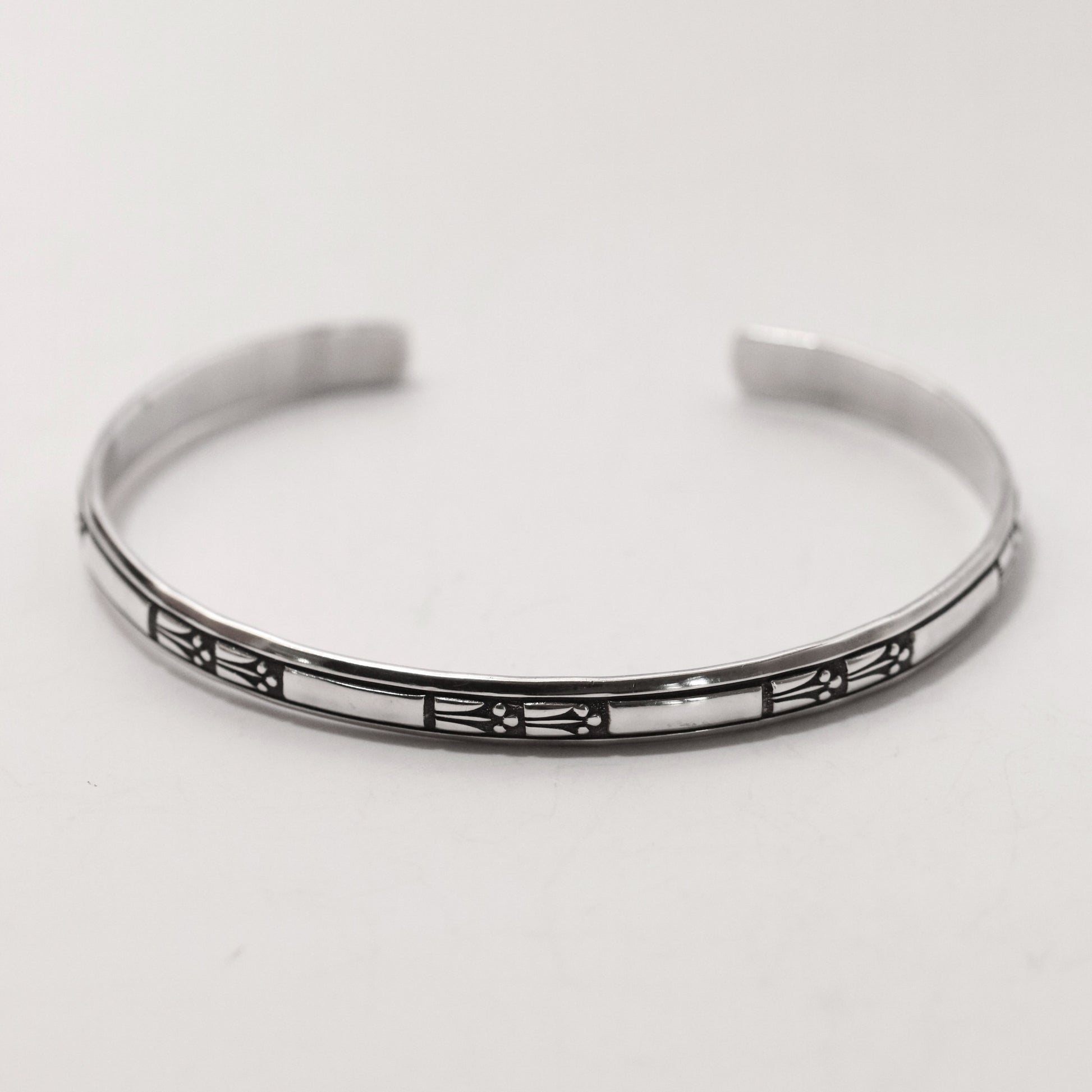 Vintage Ed Levin Silver Jewelry | Art Deco Patterned Cuff Bracelet
