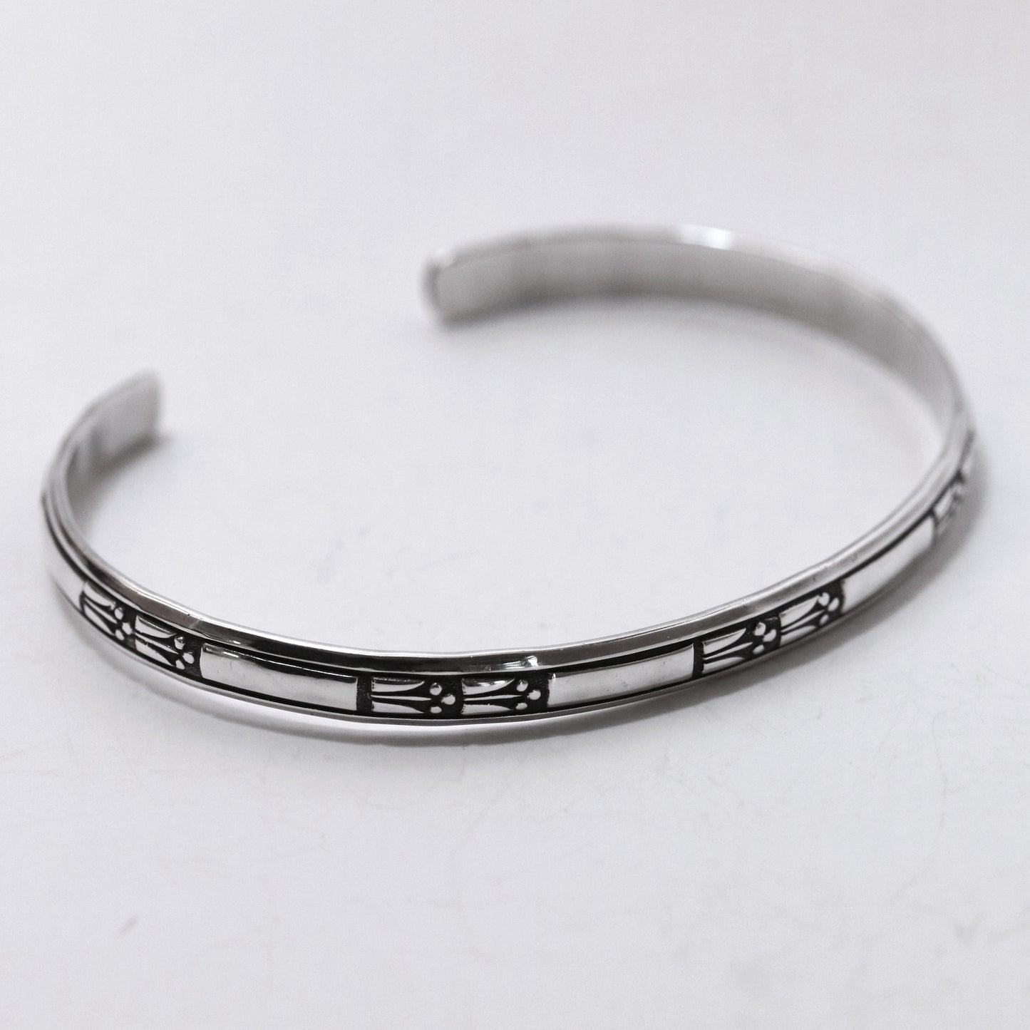 Vintage Ed Levin Silver Jewelry | Art Deco Patterned Cuff Bracelet