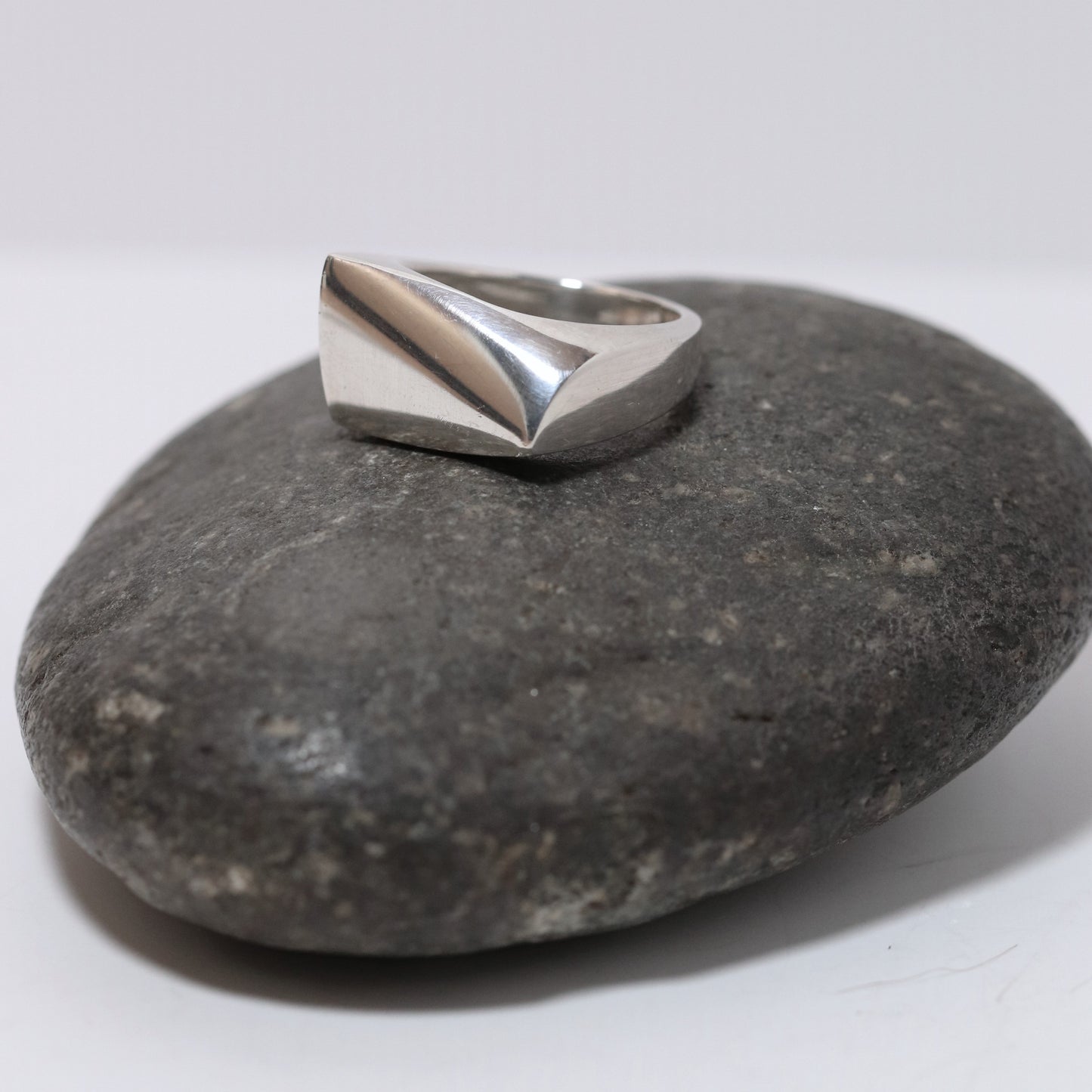 Vintage Georg Jensen Jewelry | Modernist Ring 141 Henning Koppel Design Denmark