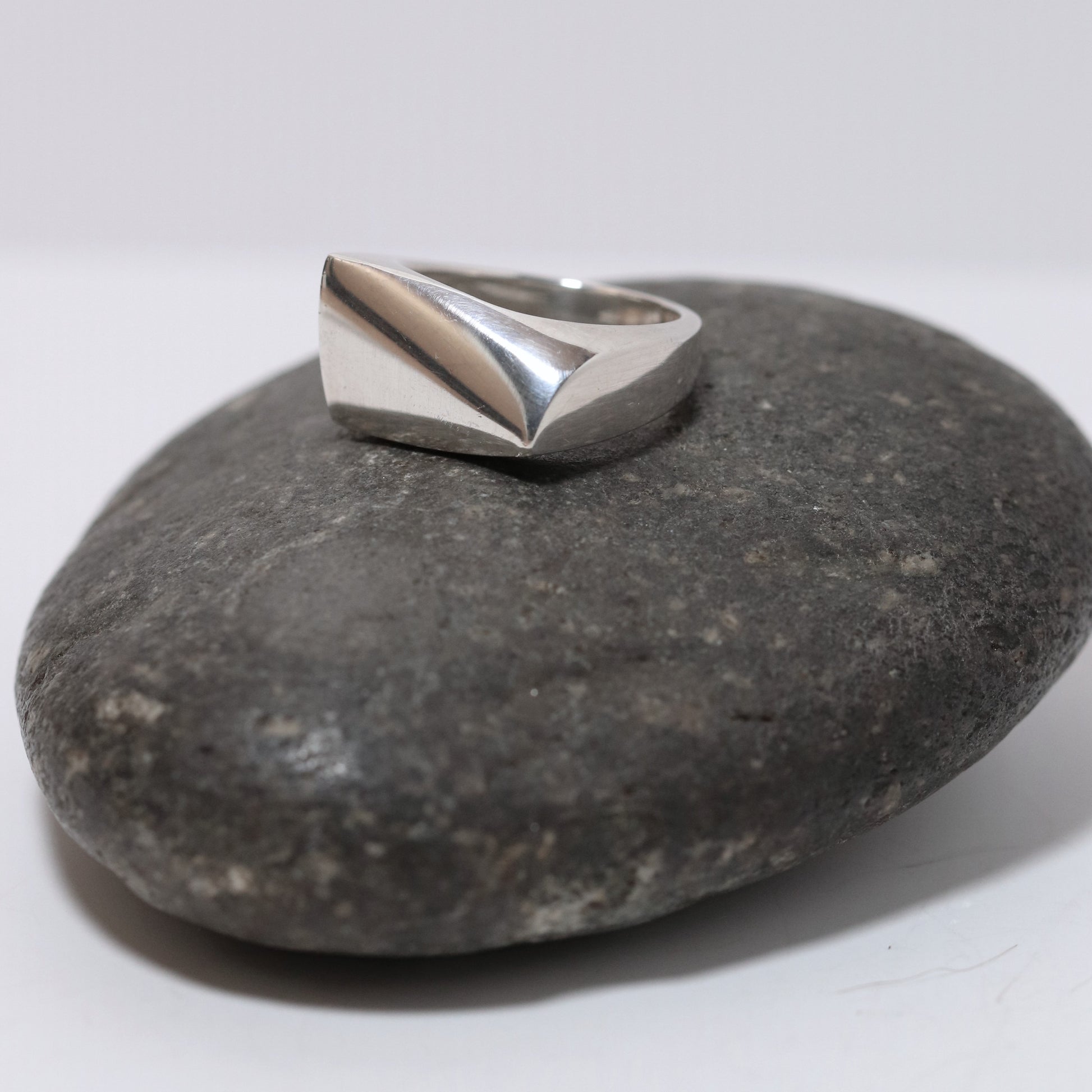 Vintage Georg Jensen Jewelry | Modernist Ring 141 Henning Koppel Design Denmark