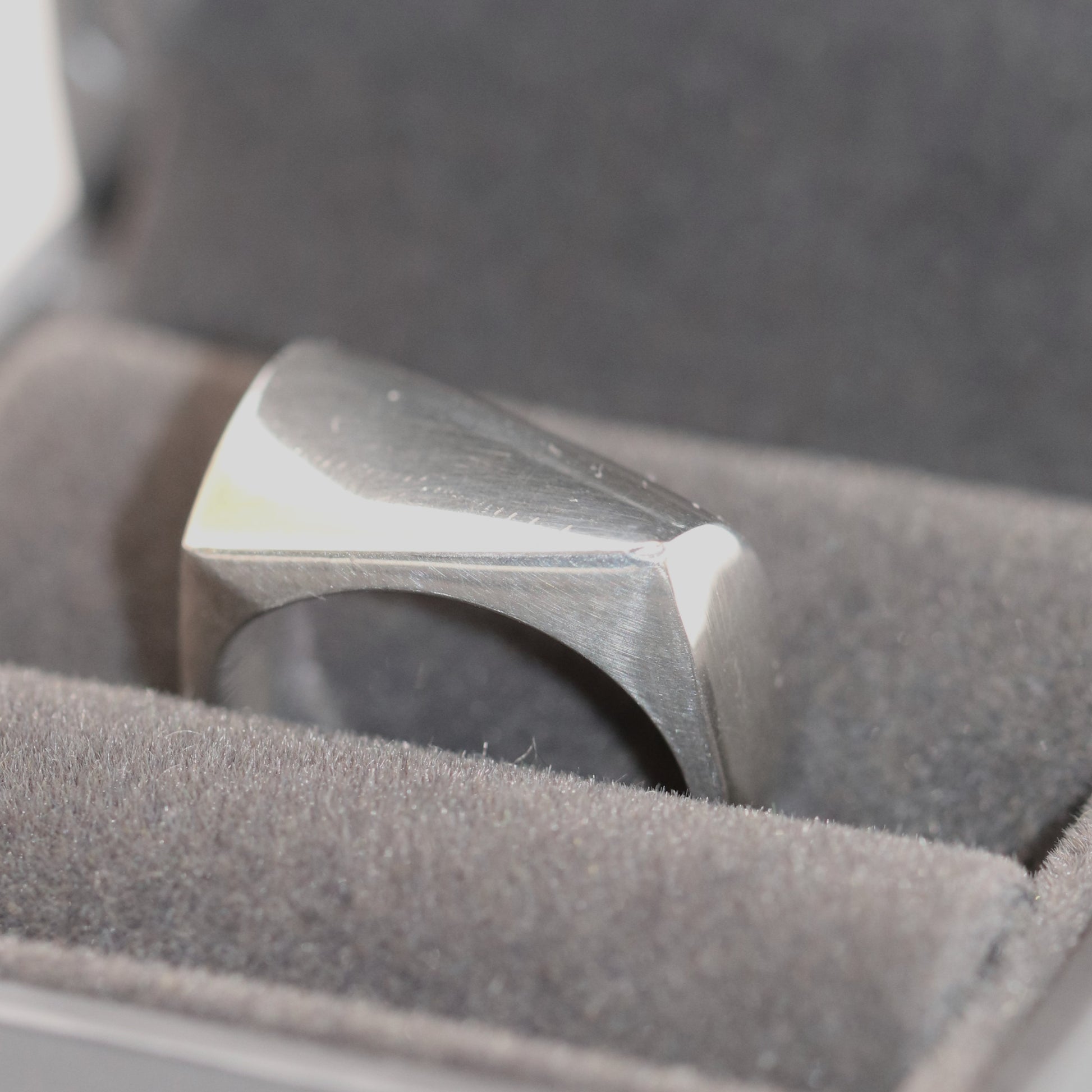 Vintage Georg Jensen Jewelry | Modernist Ring 141 Henning Koppel Design Denmark