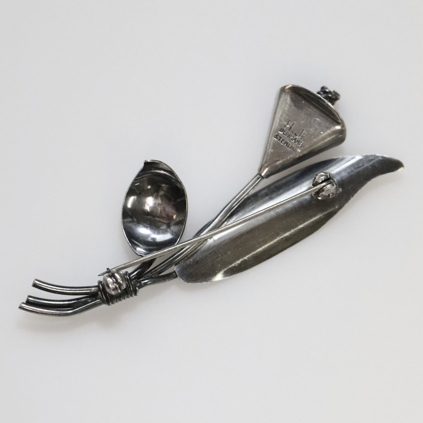 Vintage Handcrafted Silver Jewelry | Hans Jensen Calla Lily Sterling Silver Brooch Denmark