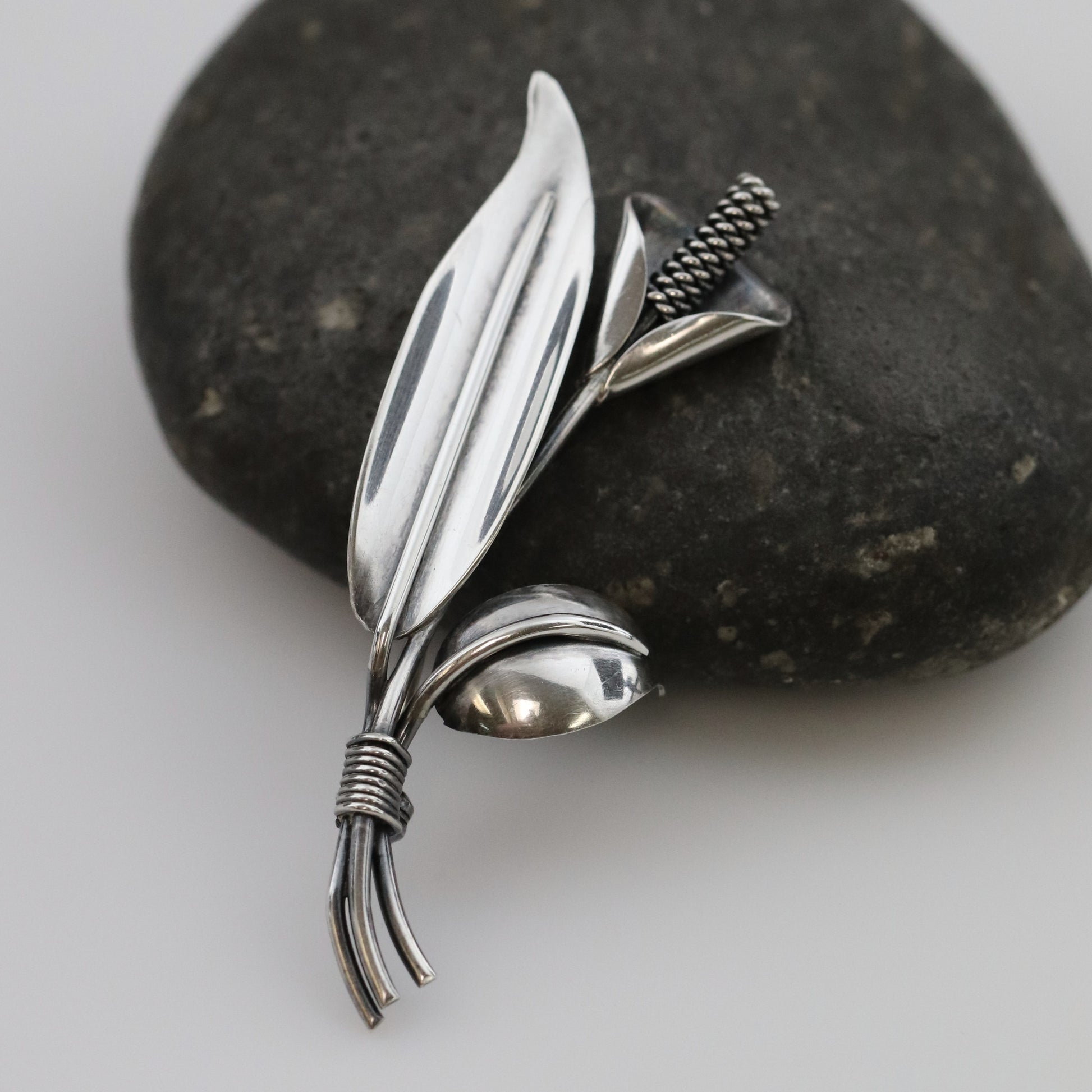 Vintage Handcrafted Silver Jewelry | Hans Jensen Calla Lily Sterling Silver Brooch Denmark