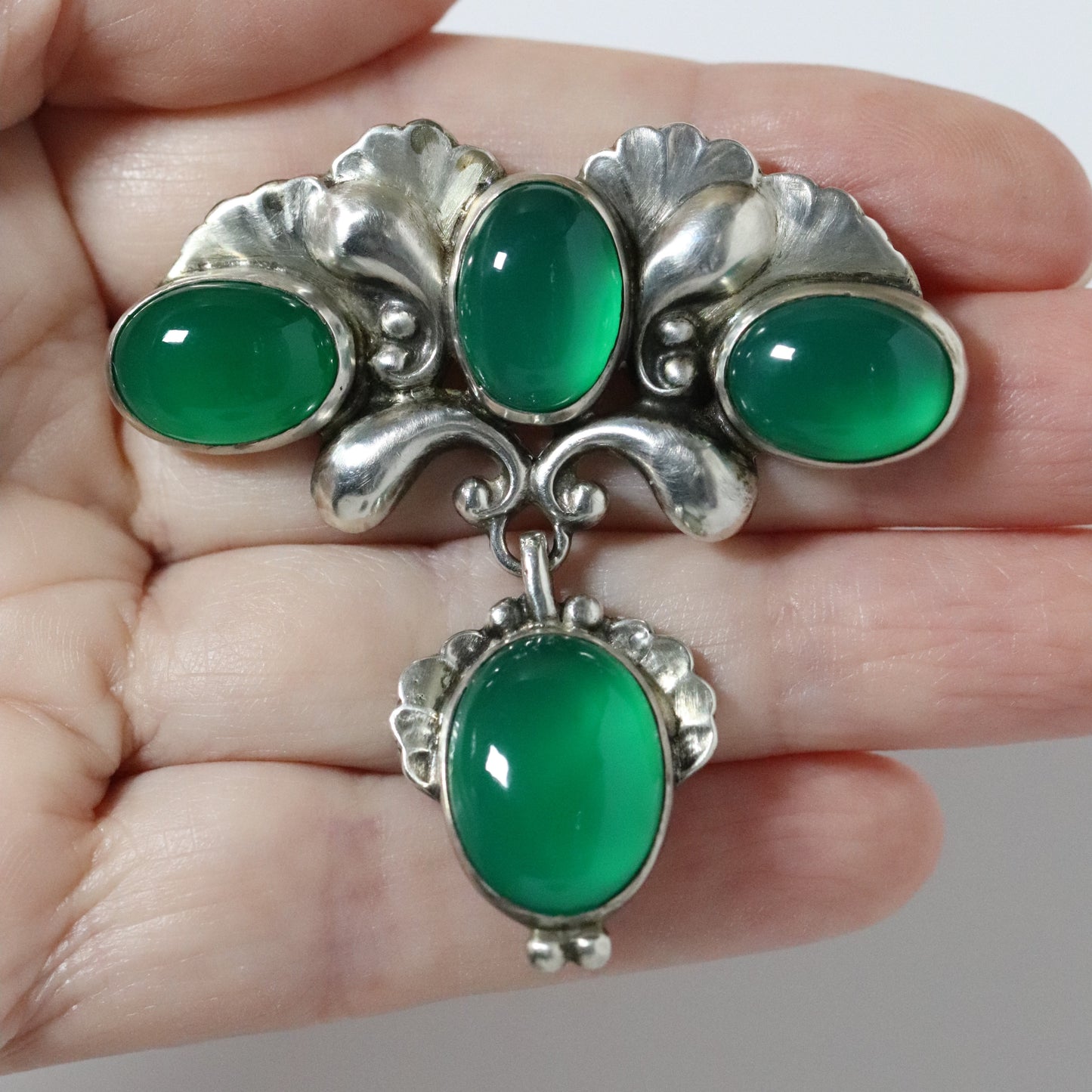 Vintage Georg Jensen Jewelry | Floral Chrysoprase Brooch 152 Denmark