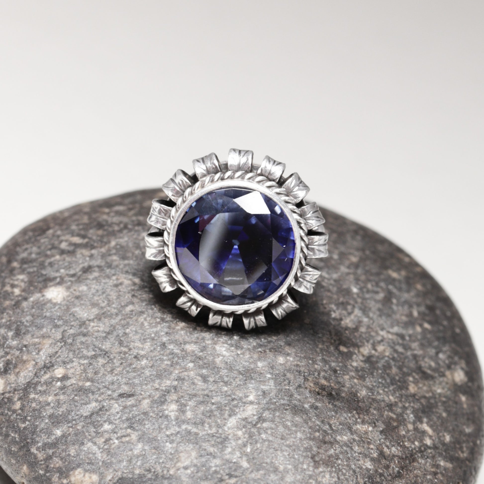 Vintage The Kalo Shop Jewelry | The Kalo Shop Round Synthetic Sapphire Ring
