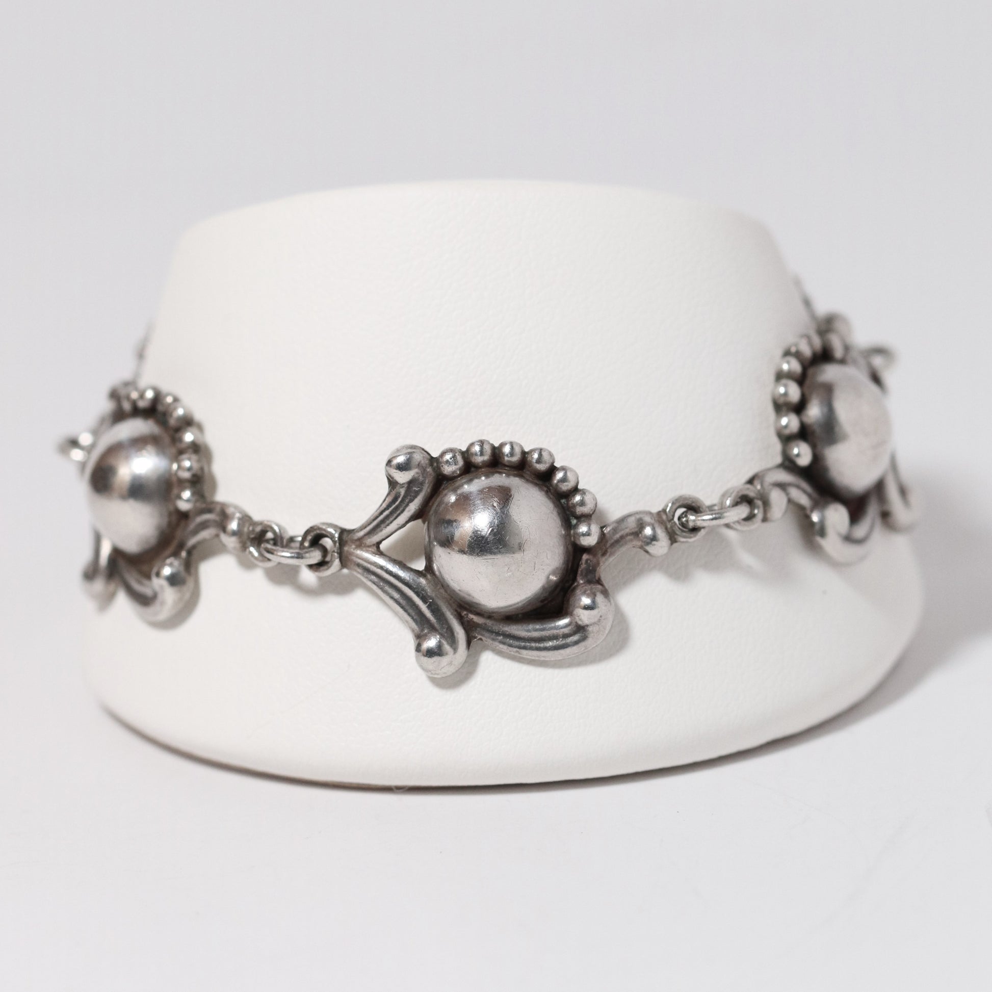 Vintage Los Castillo Taxco Mexican Jewelry | Sterling Silver Floral Cabochon Link Bracelet