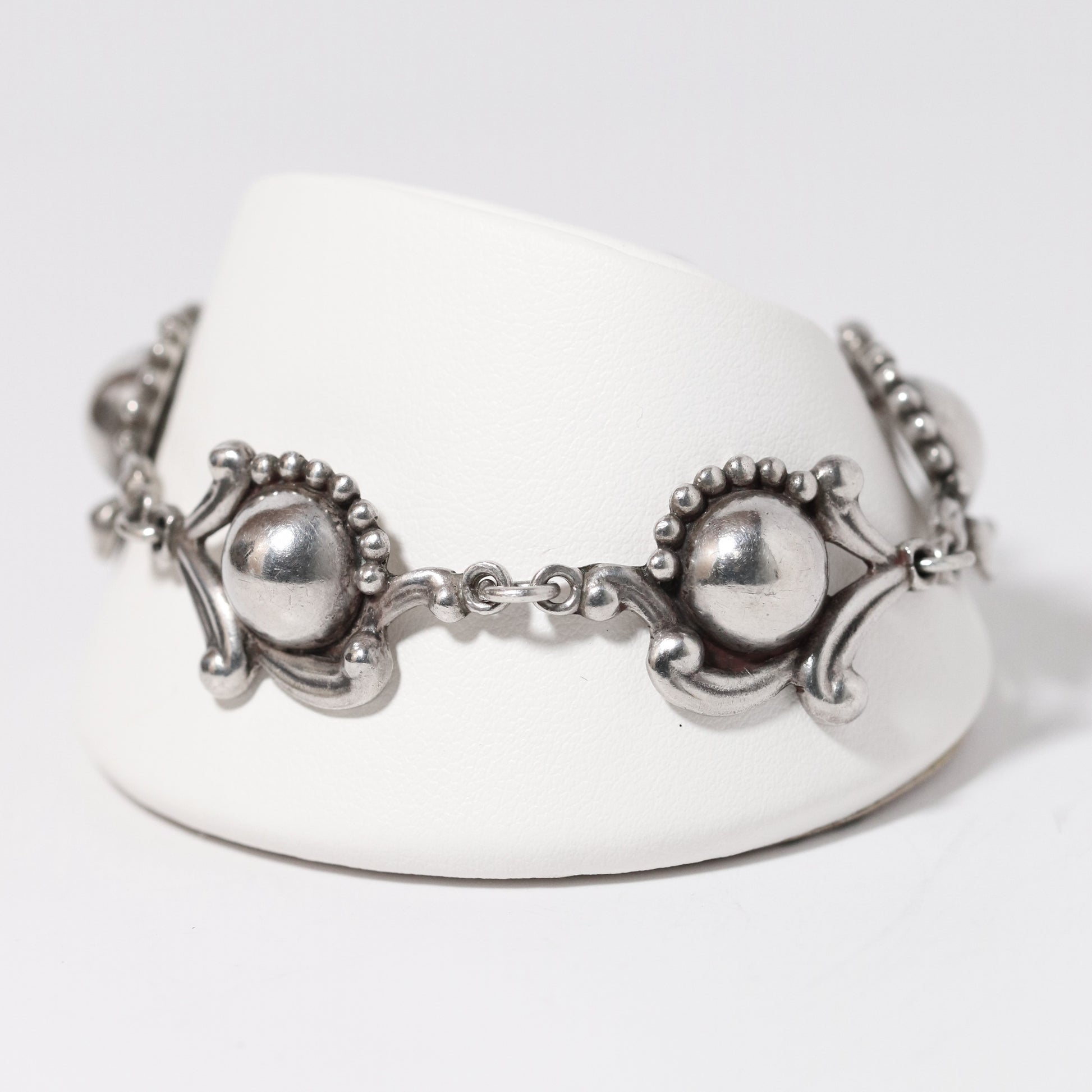 Vintage Los Castillo Taxco Mexican Jewelry | Sterling Silver Floral Cabochon Link Bracelet