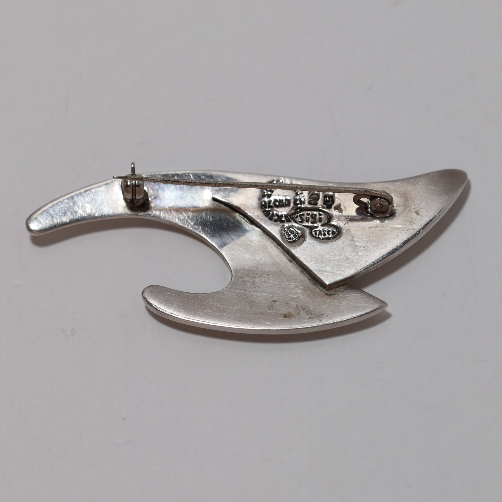 Sigi Pineda abstract Taxco Mexico sterling silver brooch with maker's marks visible