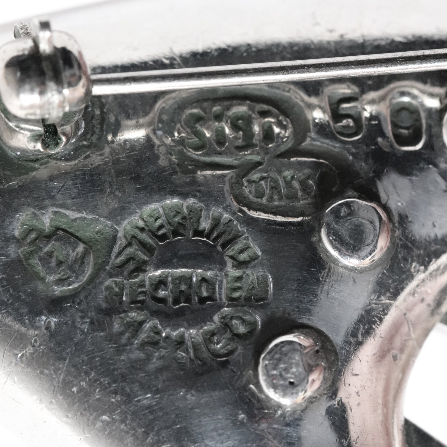 Sigi Pineda Taxco sterling silver brooch maker’s mark close-up