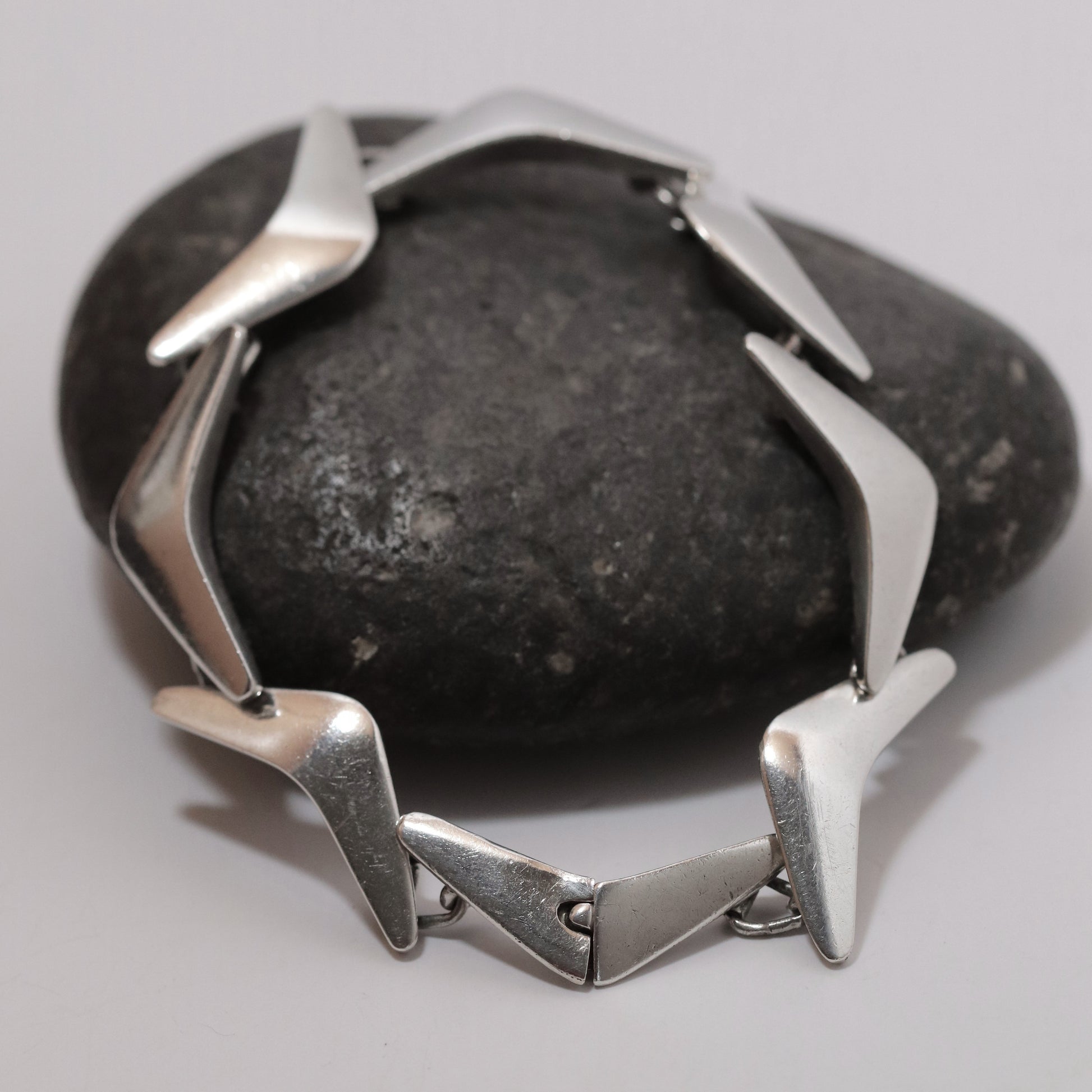 Vintage Sigi Pineda Taxco Jewelry | Boomerang Sterling Silver Bracelet