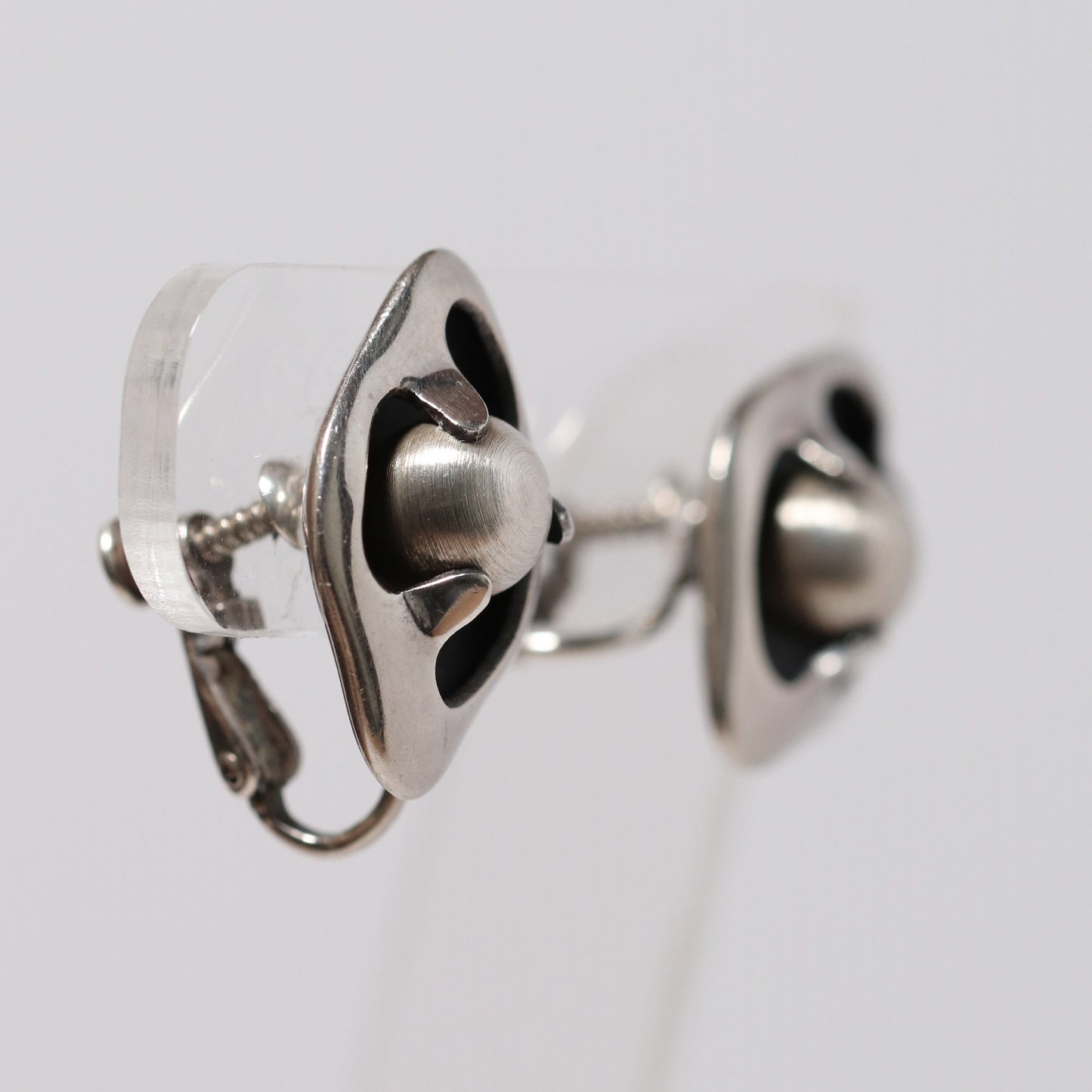 Vintage Sigi Pineda Taxco Jewelry | Oval Modernist Suspended Sphere Earrings