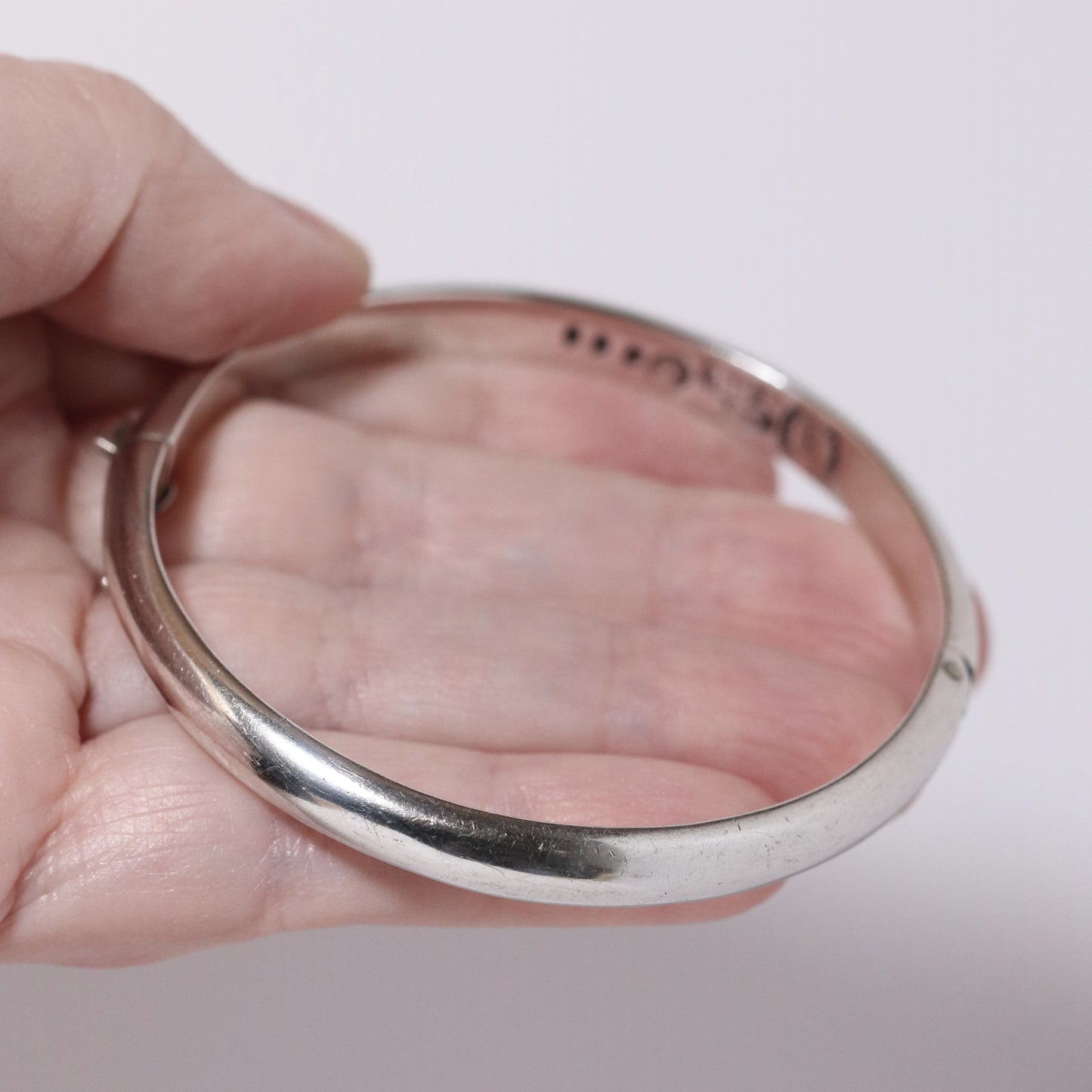 Vintage Sigi Pineda Taxco Jewelry | Solid Sterling Silver Modernist Hinged Bangle Bracelet