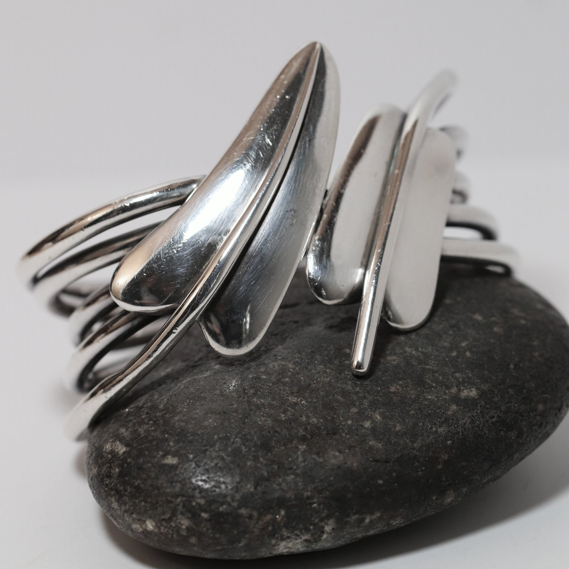 Vintage Salvador Teran Taxco Jewelry | Modernist Stylized Leaf Modernist Bracelet