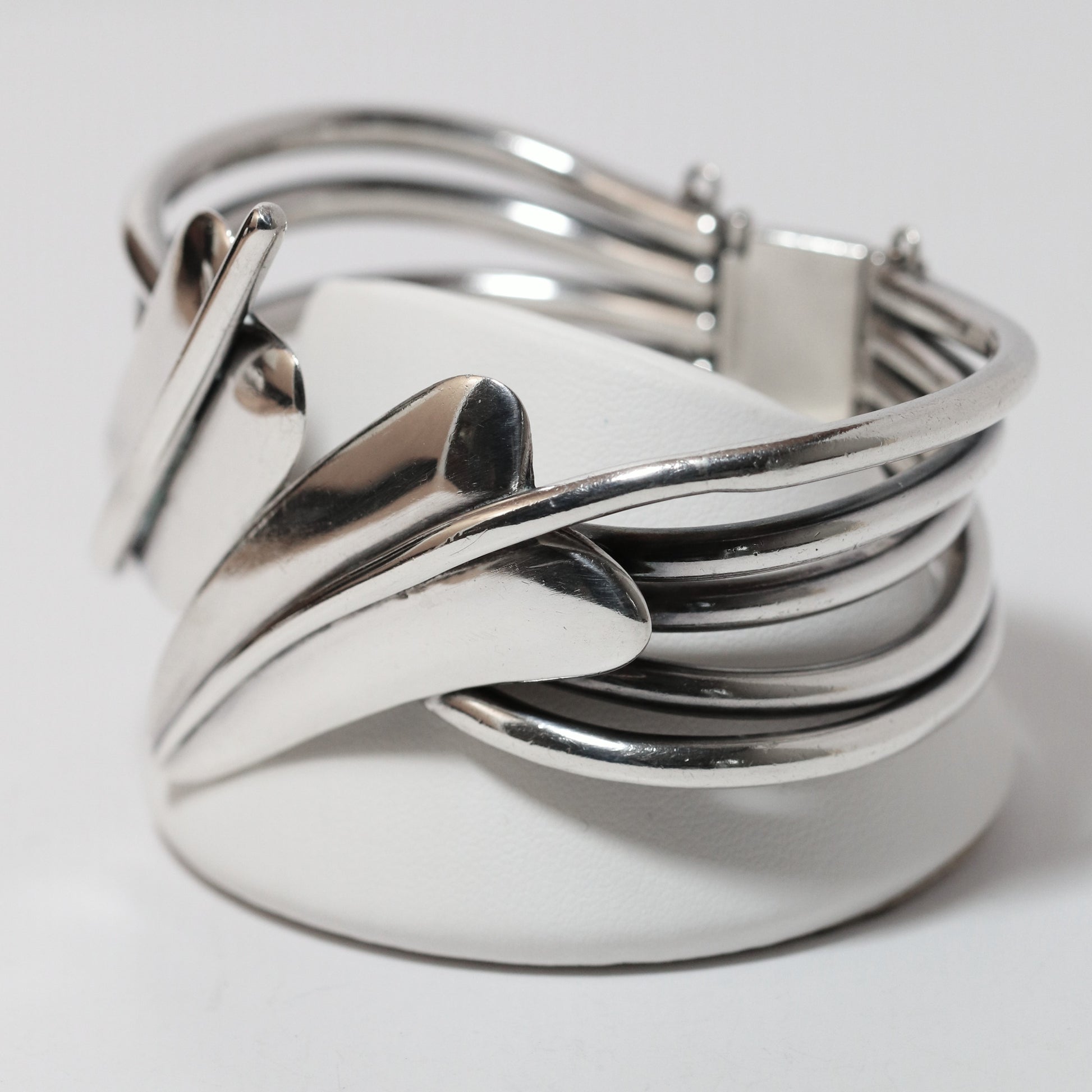 Vintage Salvador Teran Taxco Jewelry | Modernist Stylized Leaf Modernist Bracelet