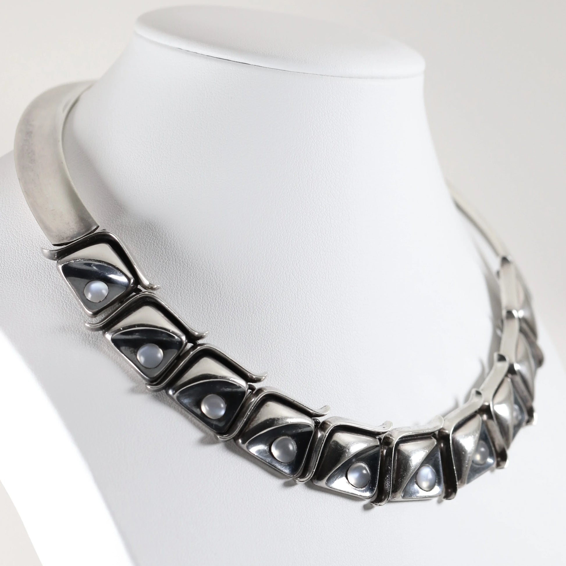 Antonio Pineda Necklace | Taxco Mid-Century Modernist Moonstone Choker | Vintage 970 Sterling Silver Mexico - Carmel Fine Silver Jewelry