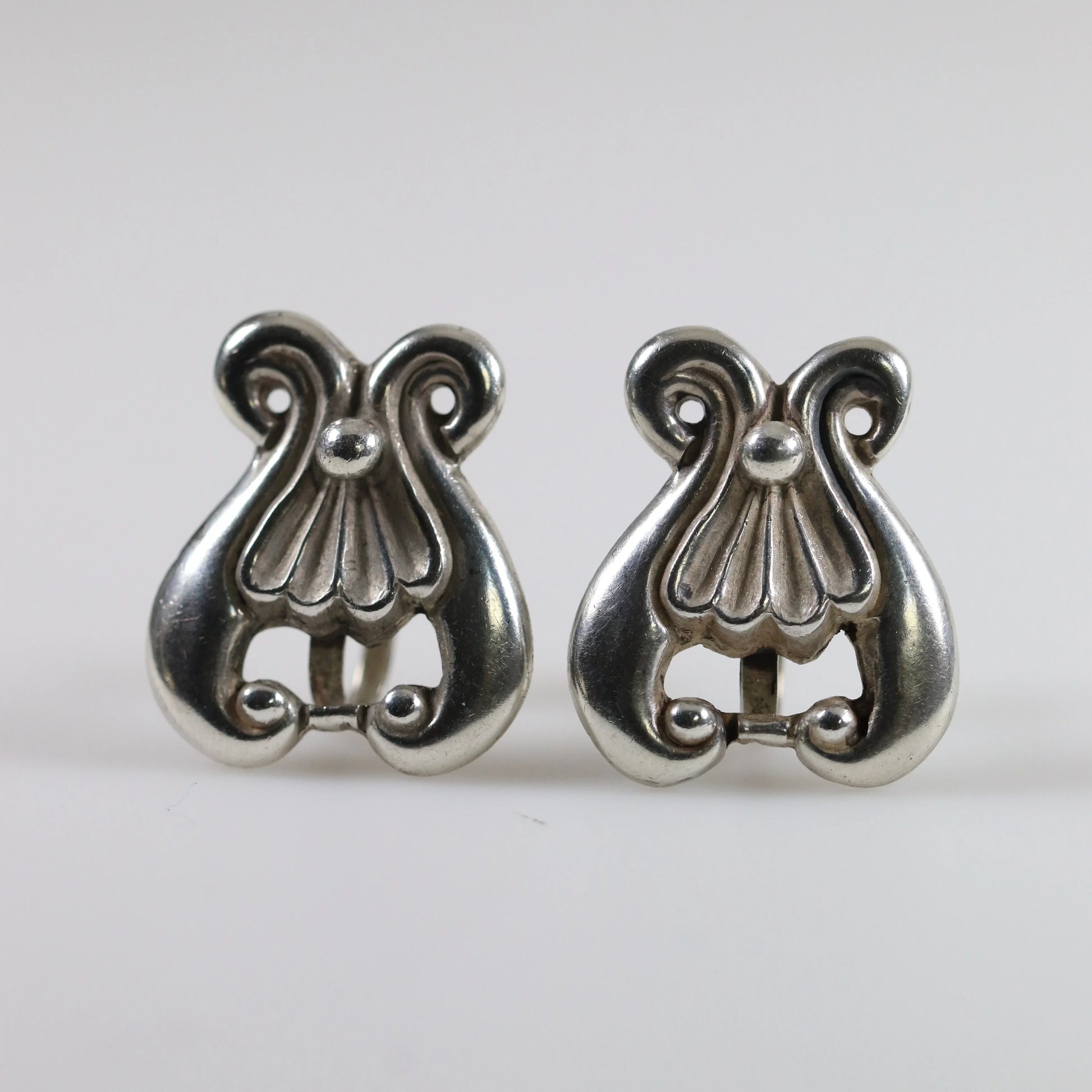 Los Castillo Screwback Earrings | Taxco Ornate Mid-Century | Vintage Sterling Silver Mexico - Carmel Fine Silver Jewelry