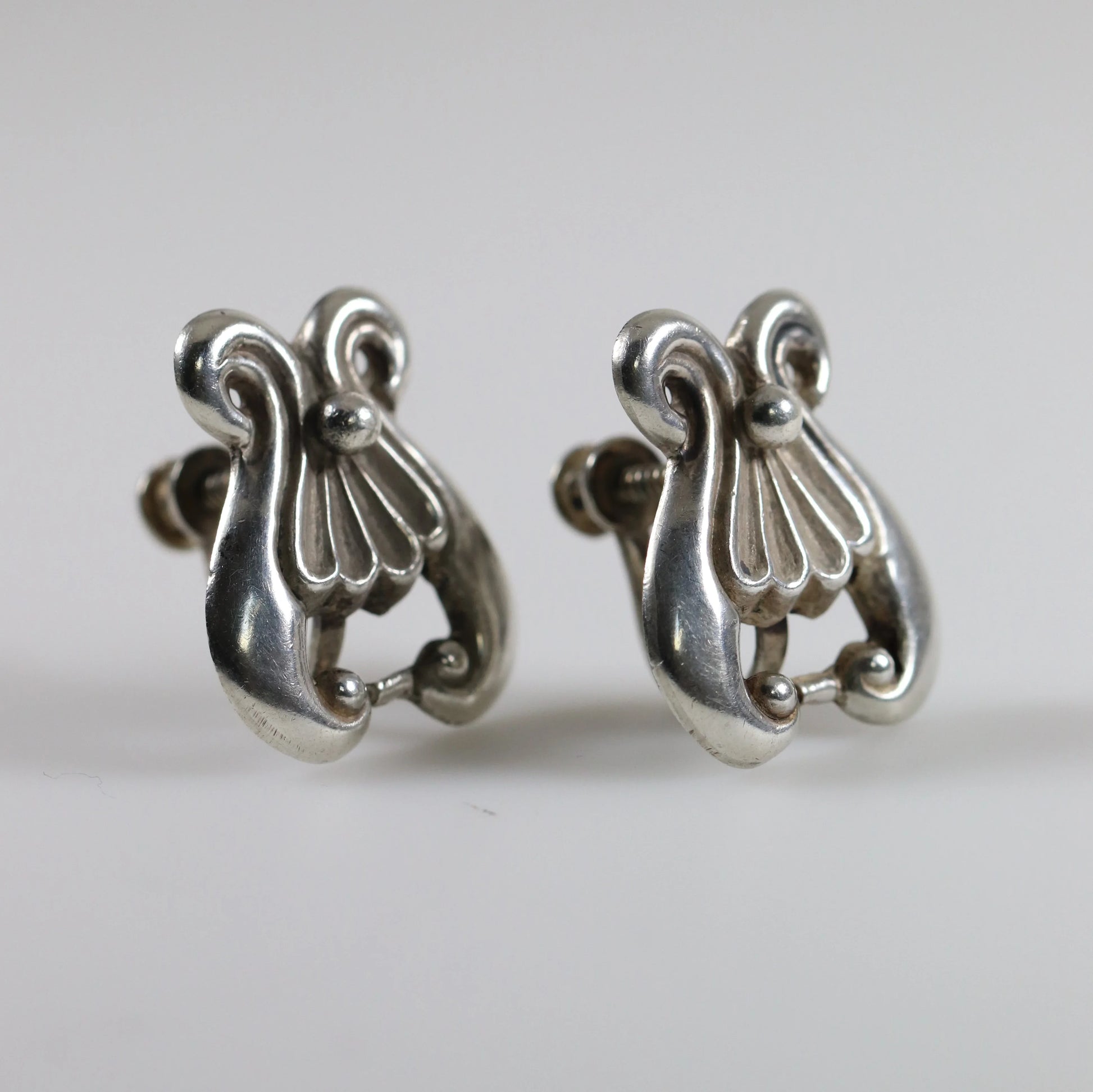 Los Castillo Screwback Earrings | Taxco Ornate Mid-Century | Vintage Sterling Silver Mexico - Carmel Fine Silver Jewelry