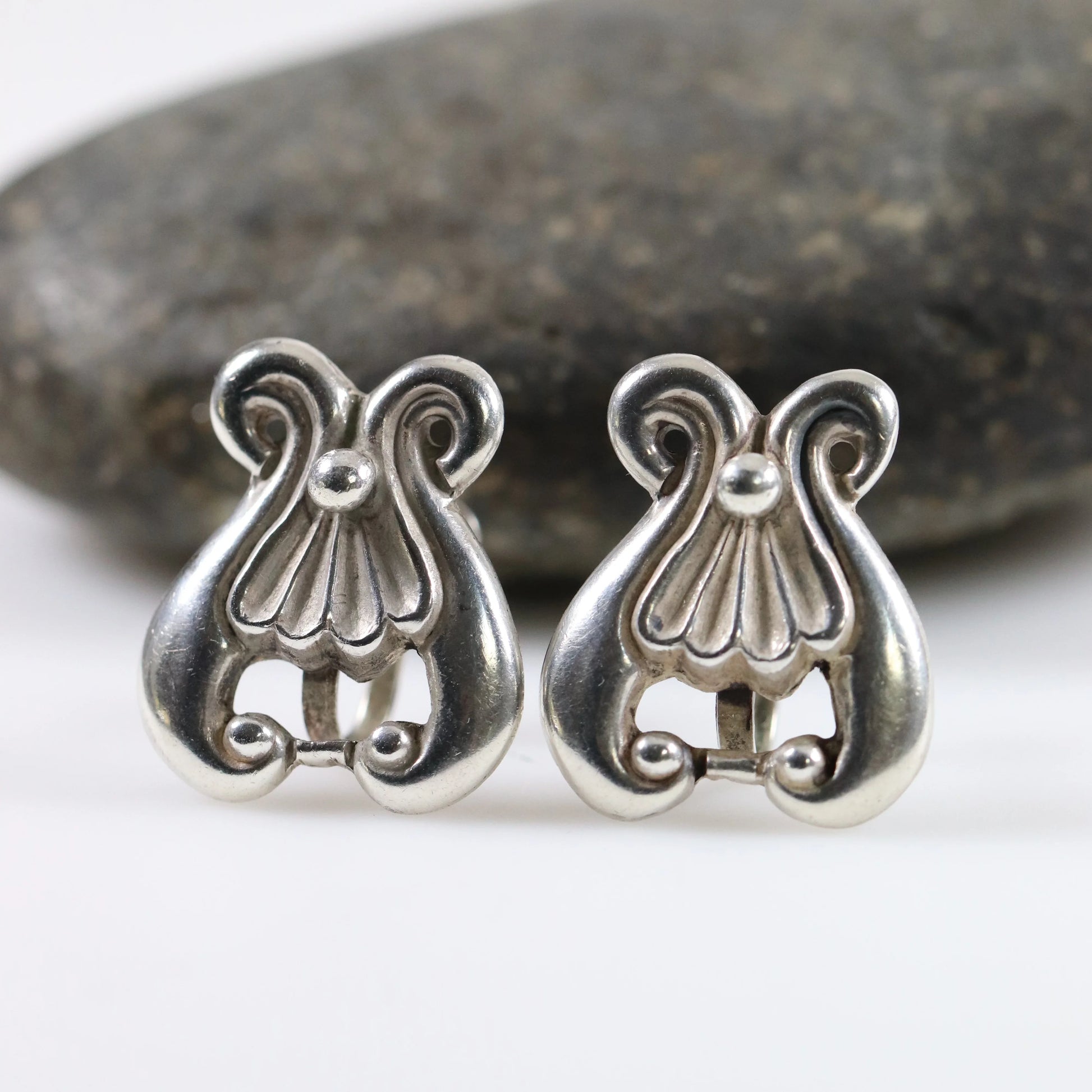 Los Castillo Screwback Earrings | Taxco Ornate Mid-Century | Vintage Sterling Silver Mexico - Carmel Fine Silver Jewelry