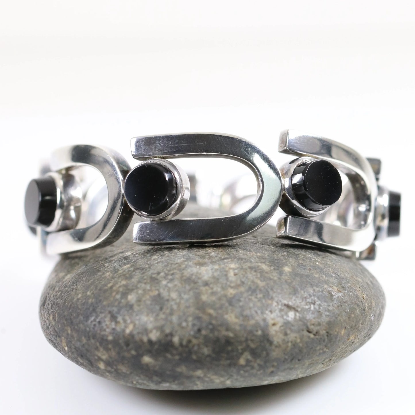SOLD OUT: Antonio Pineda Bracelet | Taxco Mid-Century Modernist Horseshoe-Link Onyx | Vintage 970 Sterling Silver Mexico - Carmel Fine Silver Jewelry
