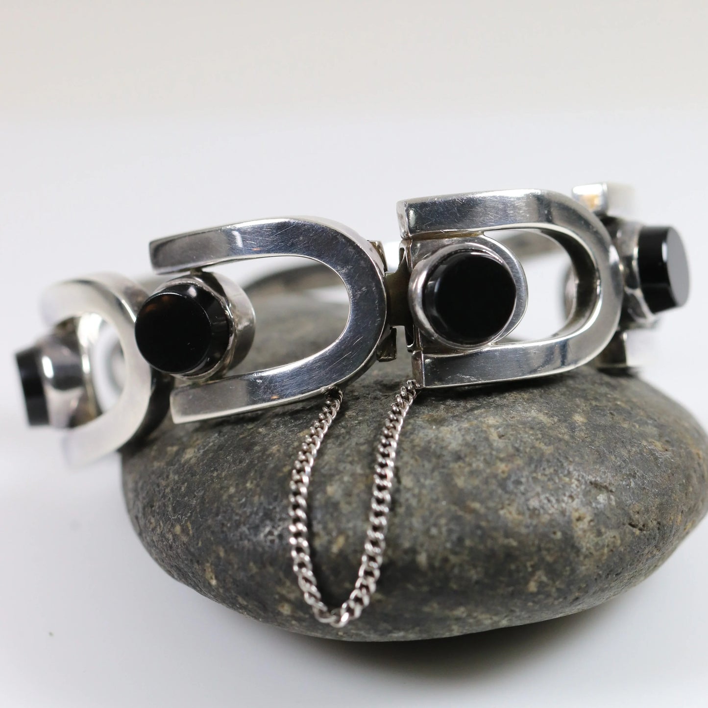 SOLD OUT: Antonio Pineda Bracelet | Taxco Mid-Century Modernist Horseshoe-Link Onyx | Vintage 970 Sterling Silver Mexico - Carmel Fine Silver Jewelry