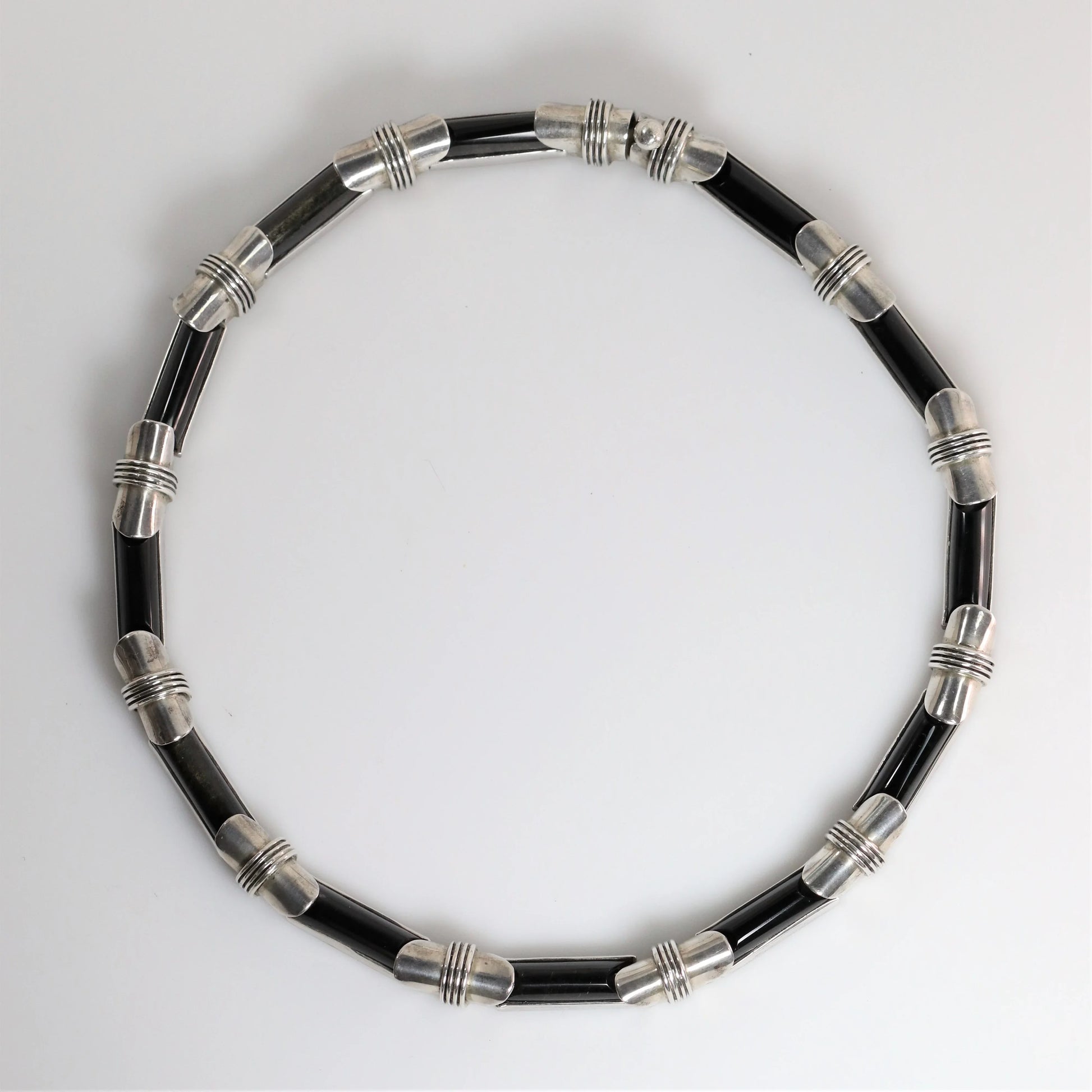 SOLD OUT: Antonio Pineda Necklace | Taxco Mid-Century Modernist Long-Link Amethysts | Vintage 970 Sterling Silver Mexico - Carmel Fine Silver Jewelry
