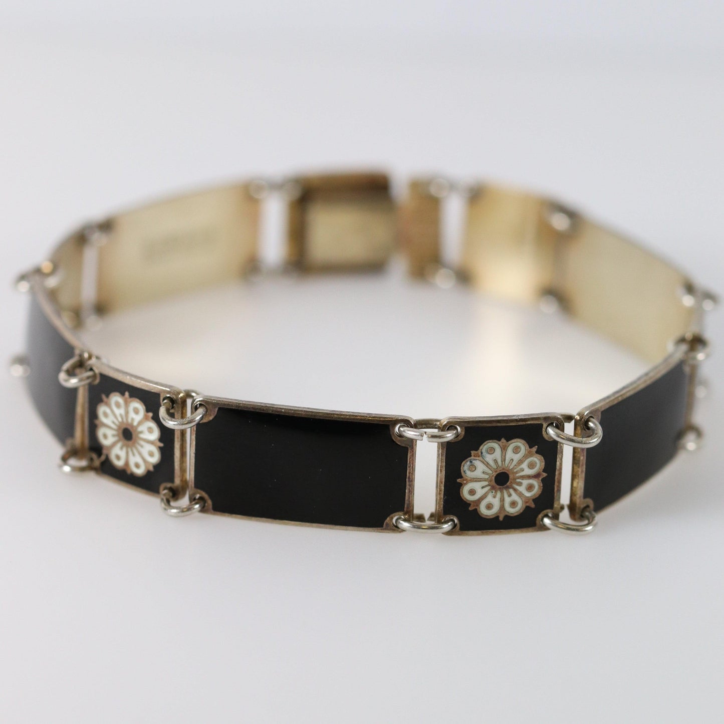 SOLD OUT: DAVID ANDERSEN BLACK AND WHITE ENAMEL BRACELET - Carmel FSJ