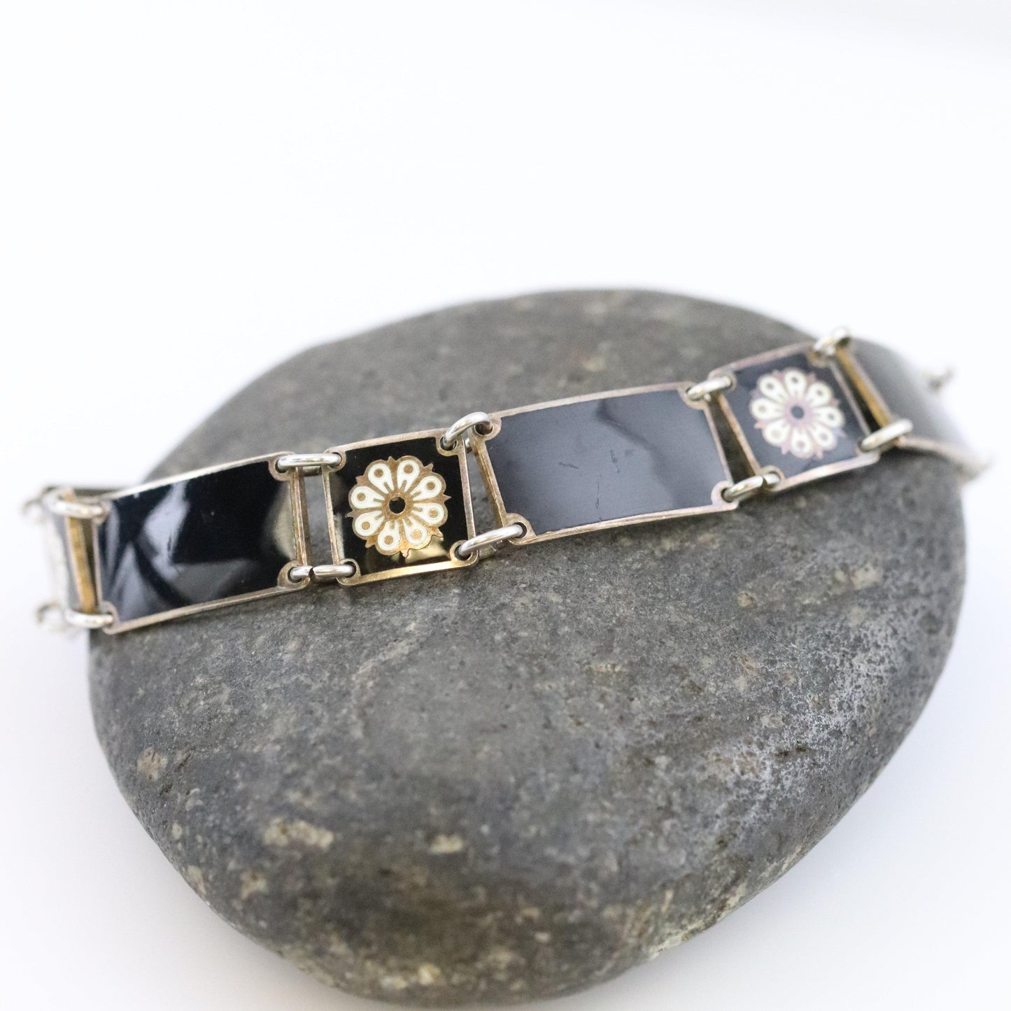 SOLD OUT: DAVID ANDERSEN BLACK AND WHITE ENAMEL BRACELET - Carmel FSJ