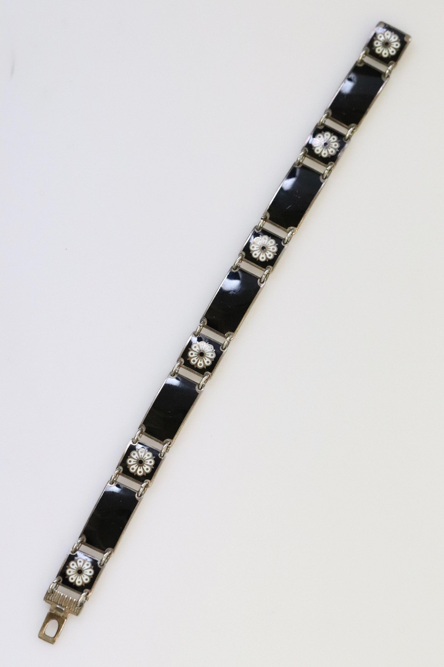 SOLD OUT: DAVID ANDERSEN BLACK AND WHITE ENAMEL BRACELET - Carmel FSJ