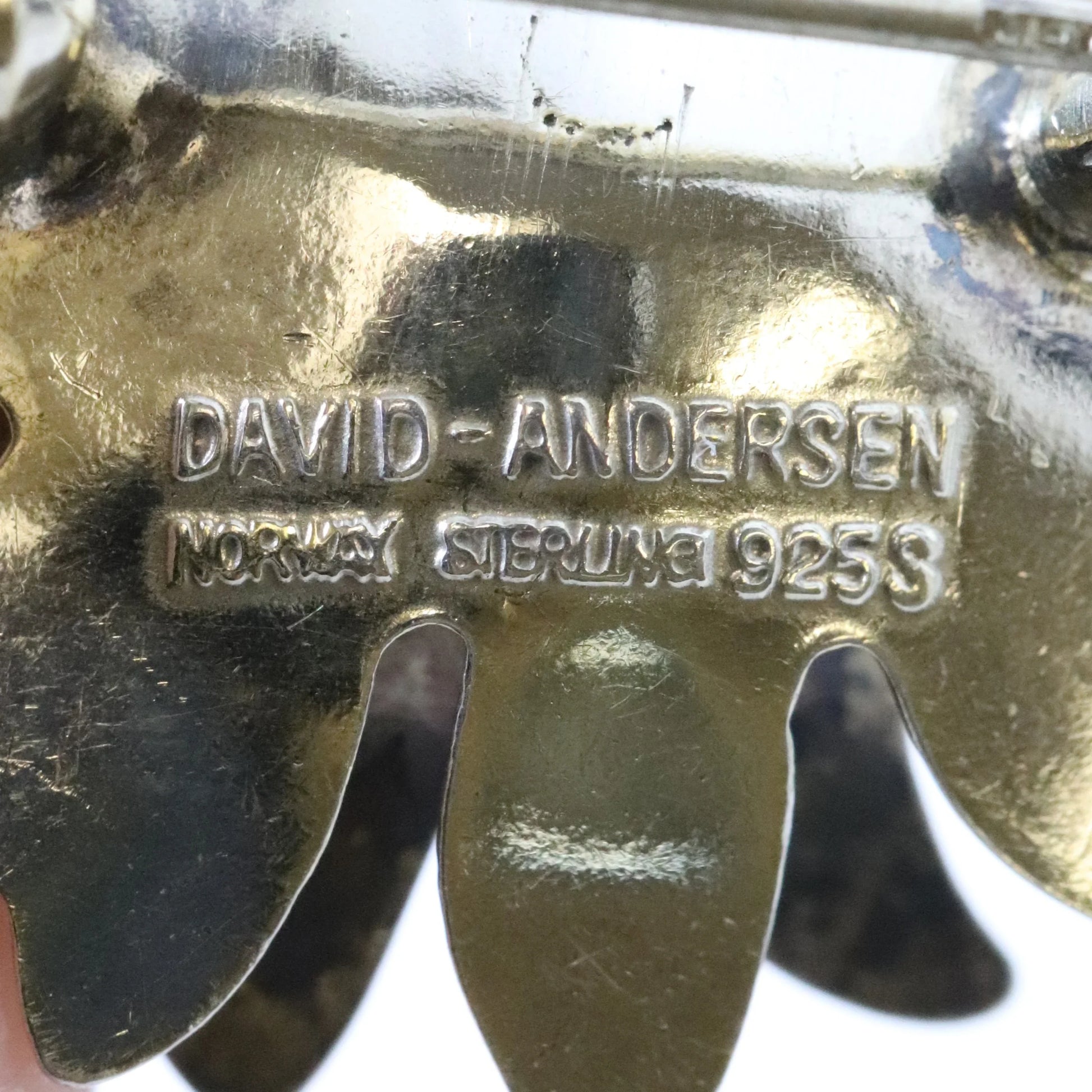 SOLD OUT: ESTATE DAVID ANDERSEN FLORAL ENAMEL PIN - Carmel Fine Silver Jewelry