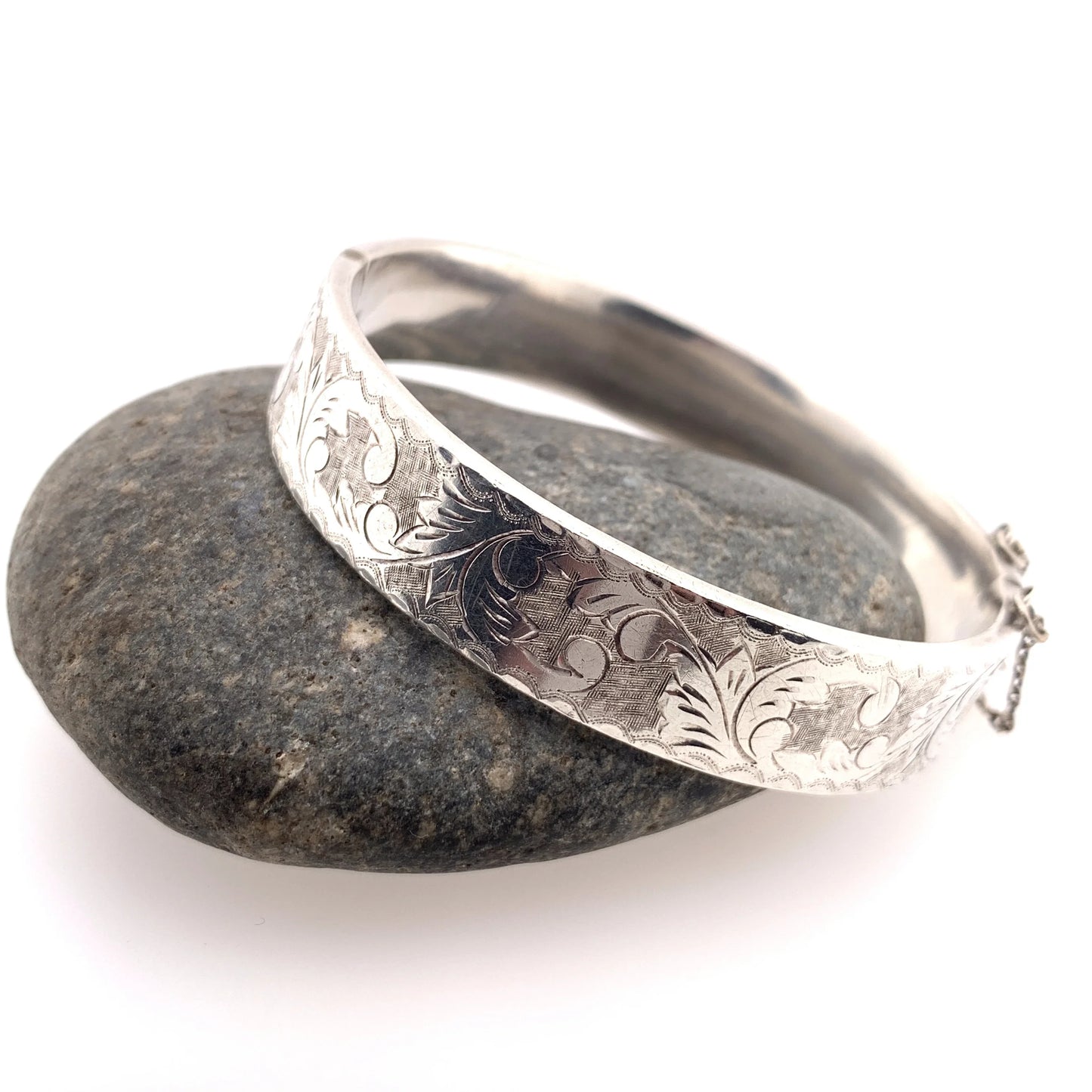 SOLD OUT: Etched Bracelet with Safety | Vintage Sterling Silver | Leaf Patterned - Carmel Fine Silver Jewelry