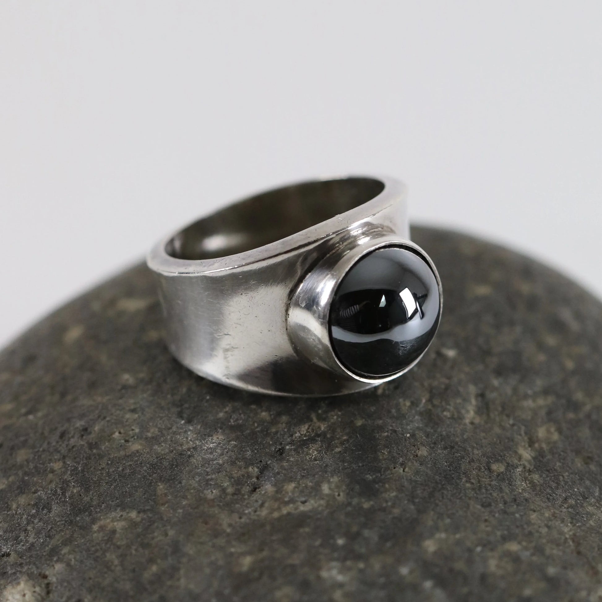 SOLD OUT: Georg Jensen Hematite Ring 124 Size US 5 | Vintage Sterling Silver | Poul Hansen Modernist - Carmel Fine Silver Jewelry