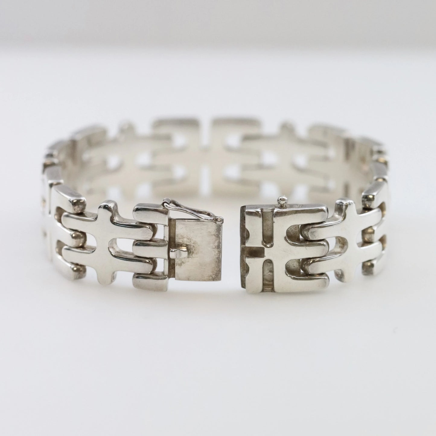 SOLD OUT: GEORG JENSEN MODERNIST BRACELET 103 - Carmel Fine Silver Jewelry