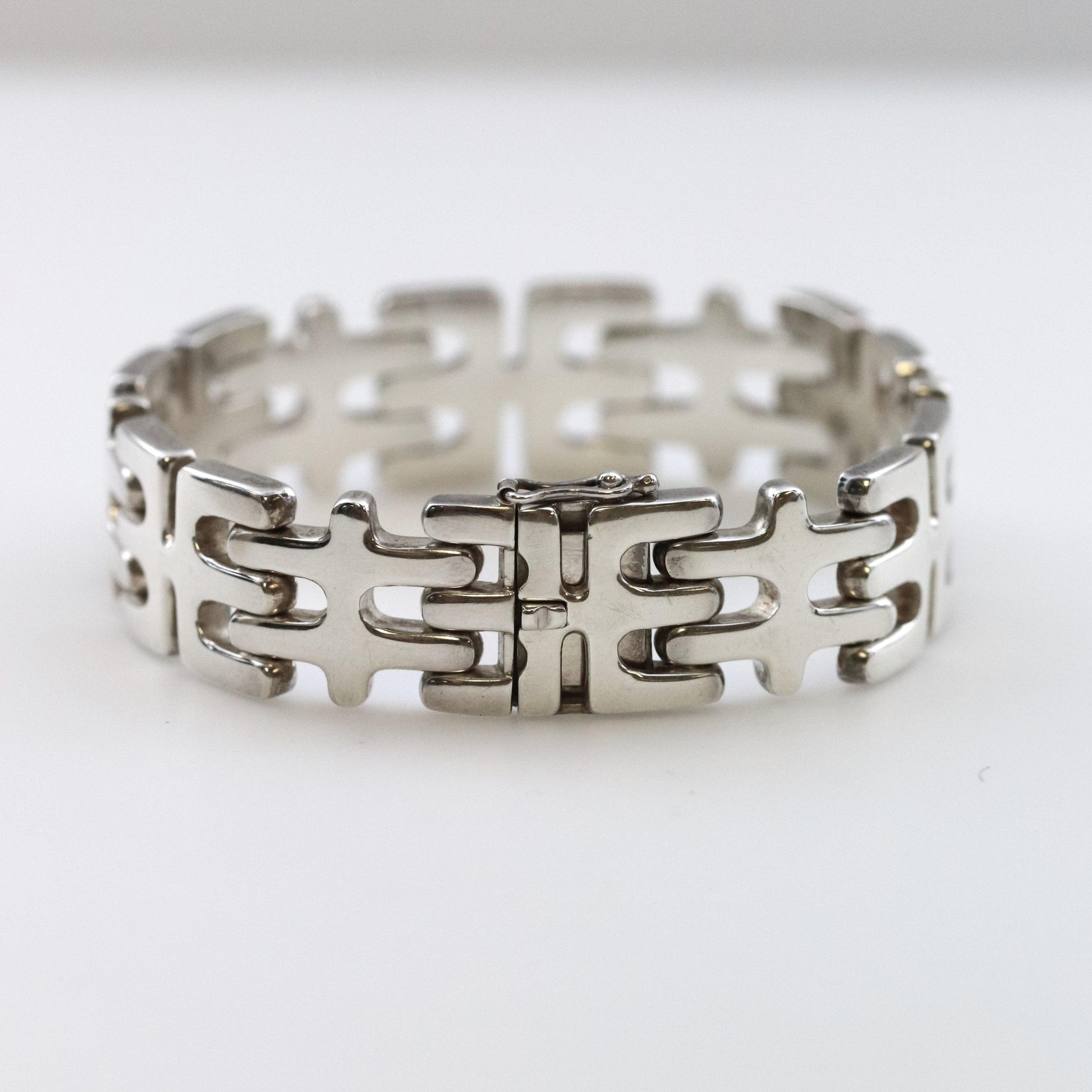 SOLD OUT: GEORG JENSEN MODERNIST BRACELET 103 - Carmel FSJ