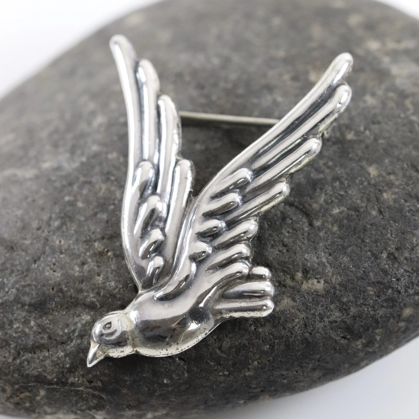 SOLD OUT: Taxco Los Castillo Medium Bird Brooch | Vintage Sterling Silver | Mid Century Mexico Pin - Carmel Fine Silver Jewelry