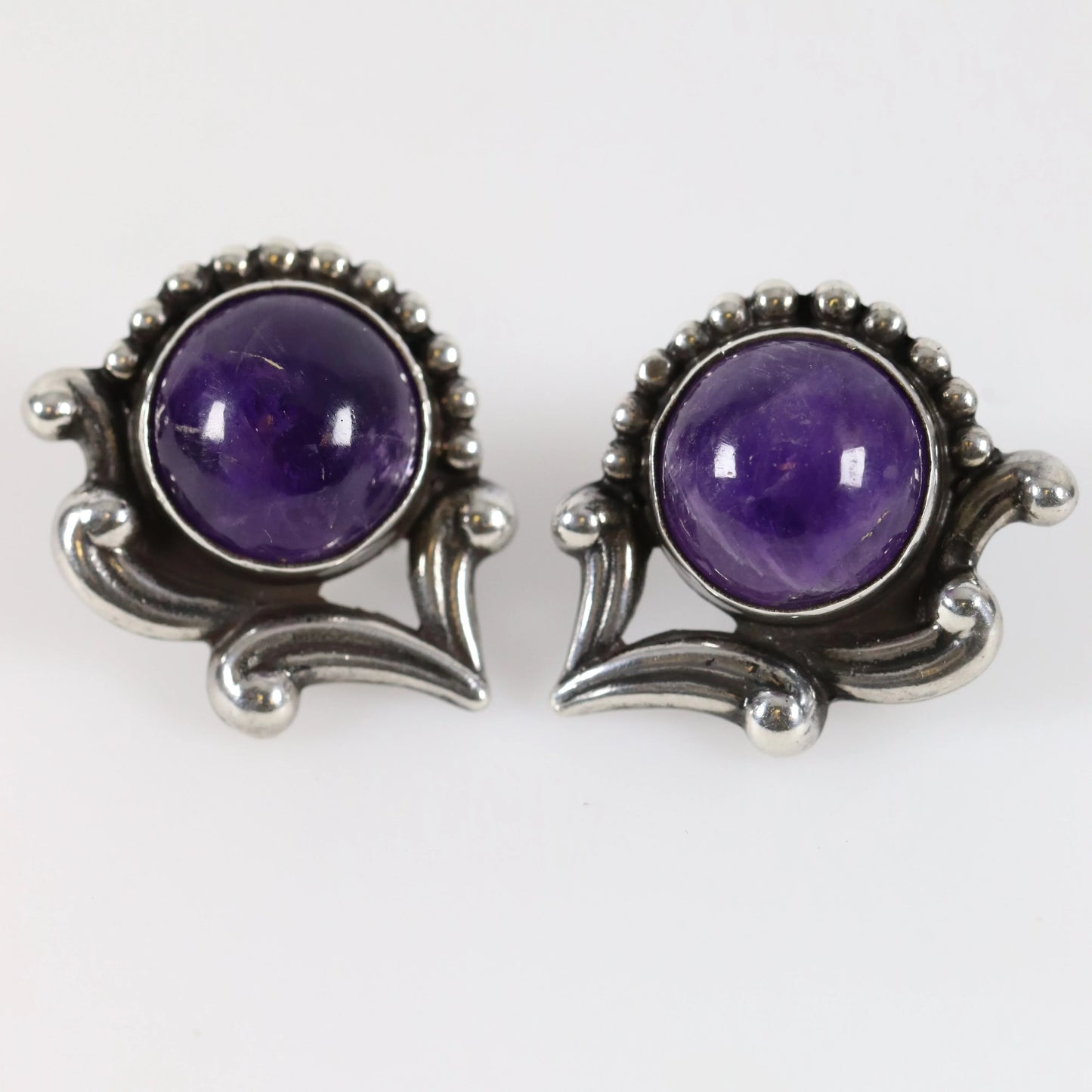 SOLD OUT: Vintage Los Castillo Taxco Silver Mexican Jewelry | Floral Handcrafted Amethyst Earrings - Carmel Fine Silver Jewelry