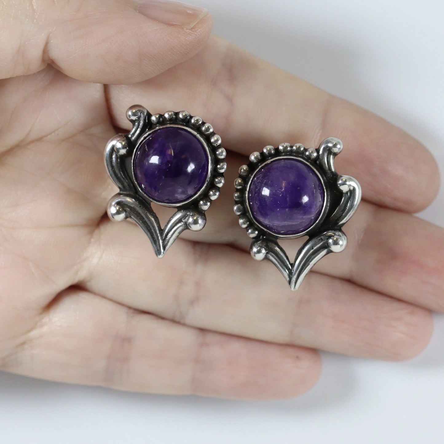 SOLD OUT: Vintage Los Castillo Taxco Silver Mexican Jewelry | Floral Handcrafted Amethyst Earrings - Carmel Fine Silver Jewelry