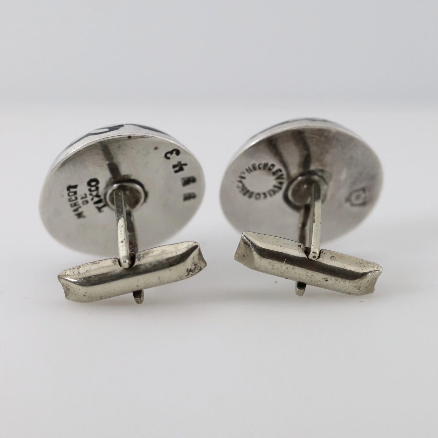 SOLD OUT: Vintage Margot de Taxco Jewelry | Round Floral Enamel Cufflinks - Carmel Fine Silver Jewelry