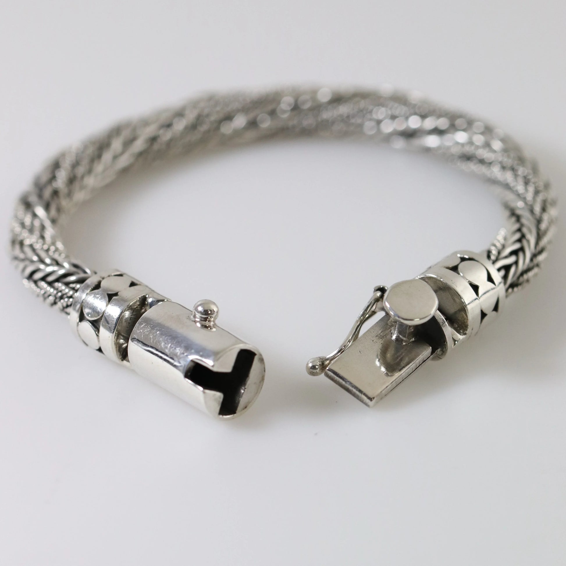 SOLD OUT: Vintage Modernist Silver Jewelry | Twisted Wheat Link Bracelet - Carmel Fine Silver Jewelry