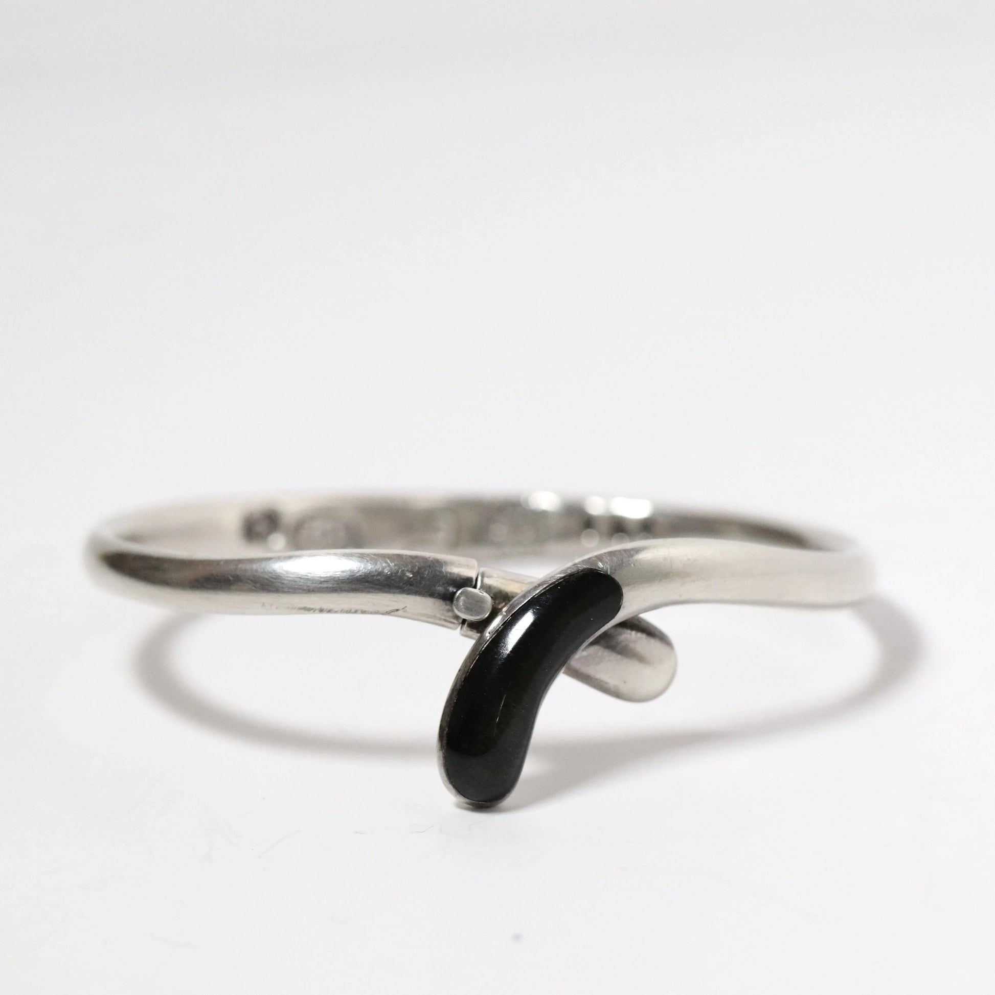 SOLD OUT: Vintage Sigi Pineda Jewelry | Obsidian Modernist Hinged Bracelet Mexico - Carmel Fine Silver Jewelry