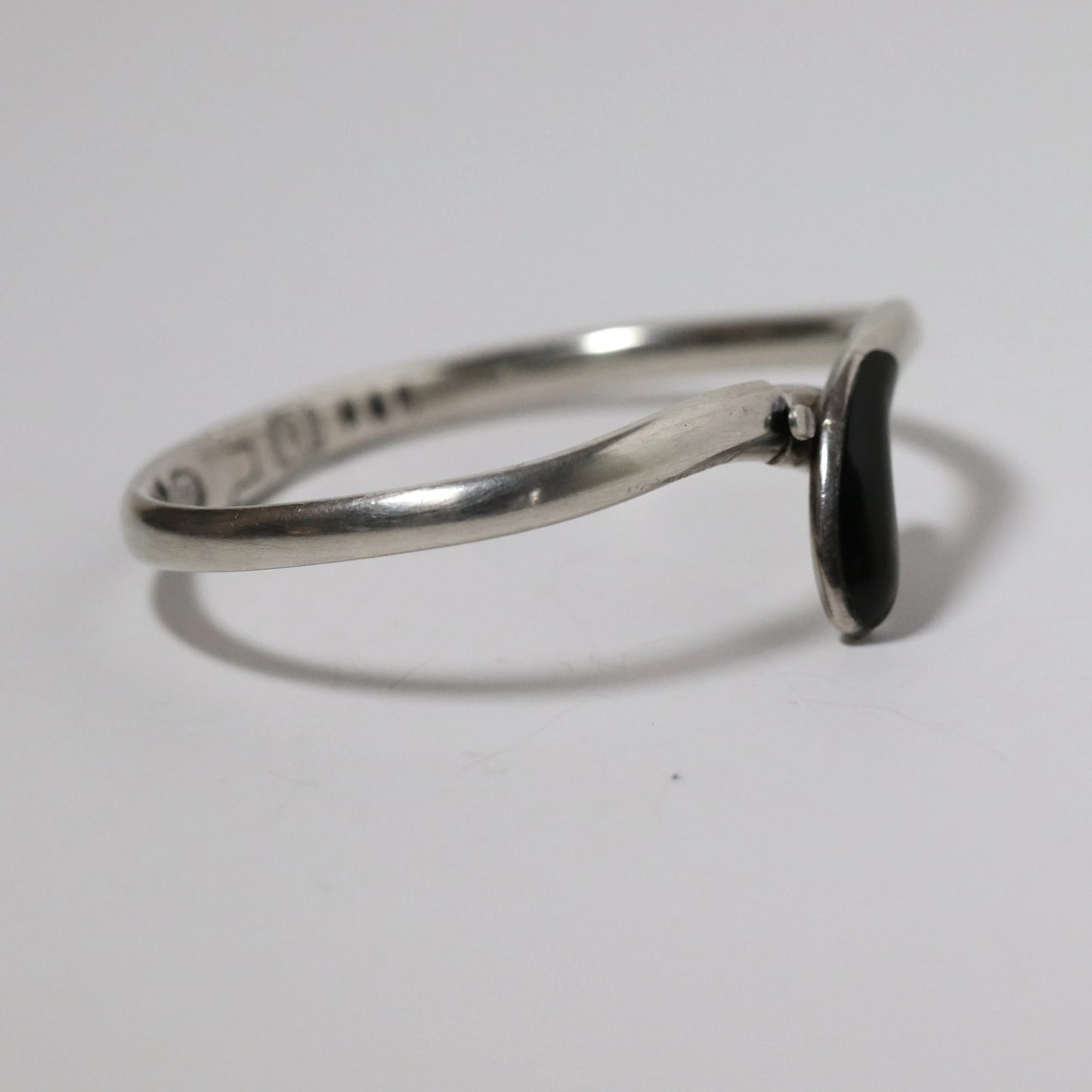 SOLD OUT: Vintage Sigi Pineda Jewelry | Obsidian Modernist Hinged Bracelet Mexico - Carmel Fine Silver Jewelry