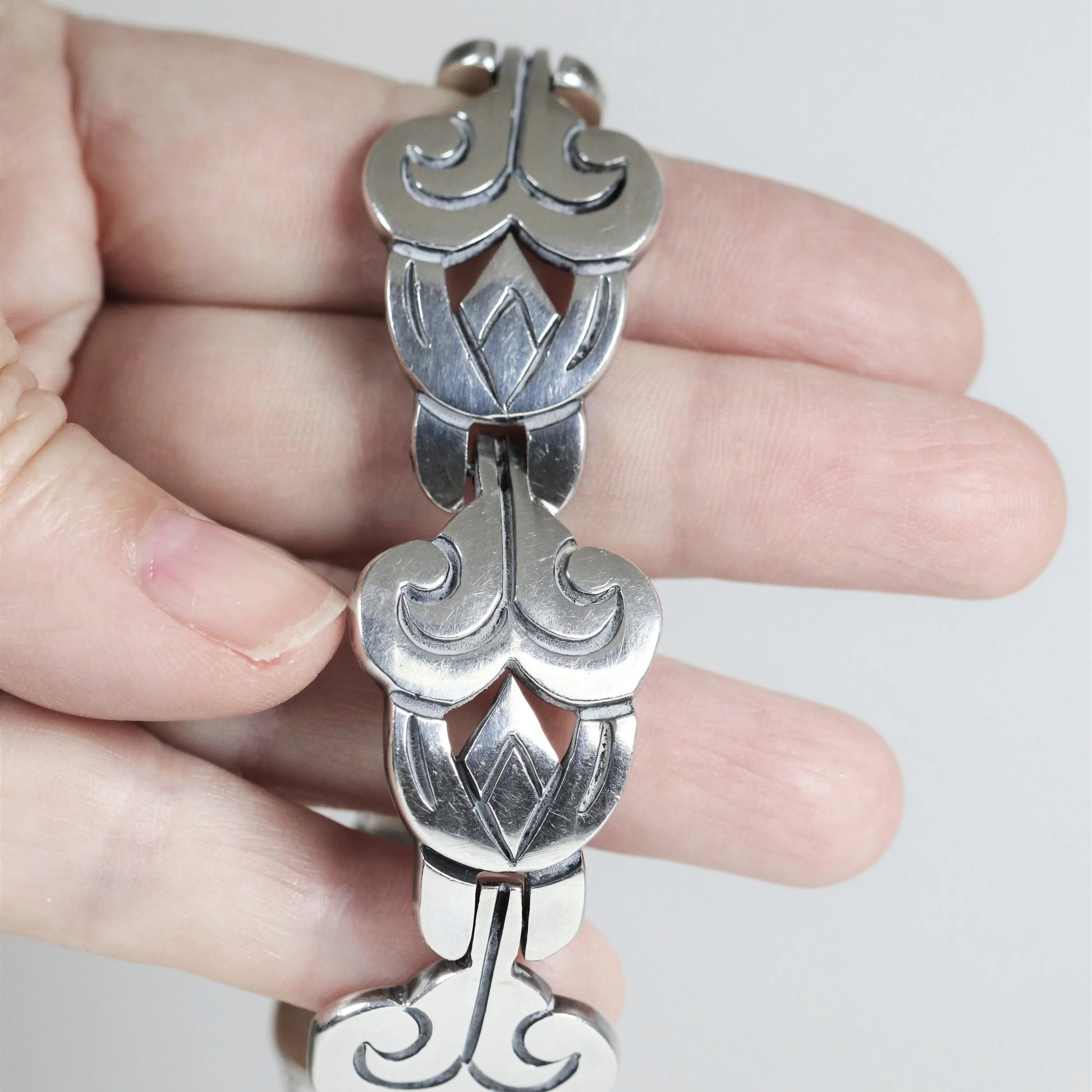 SOLD OUT: Vintage Taxco Silver Mexican Jewelry | A Munos Modernist Panel Bracelet - Carmel Fine Silver Jewelry