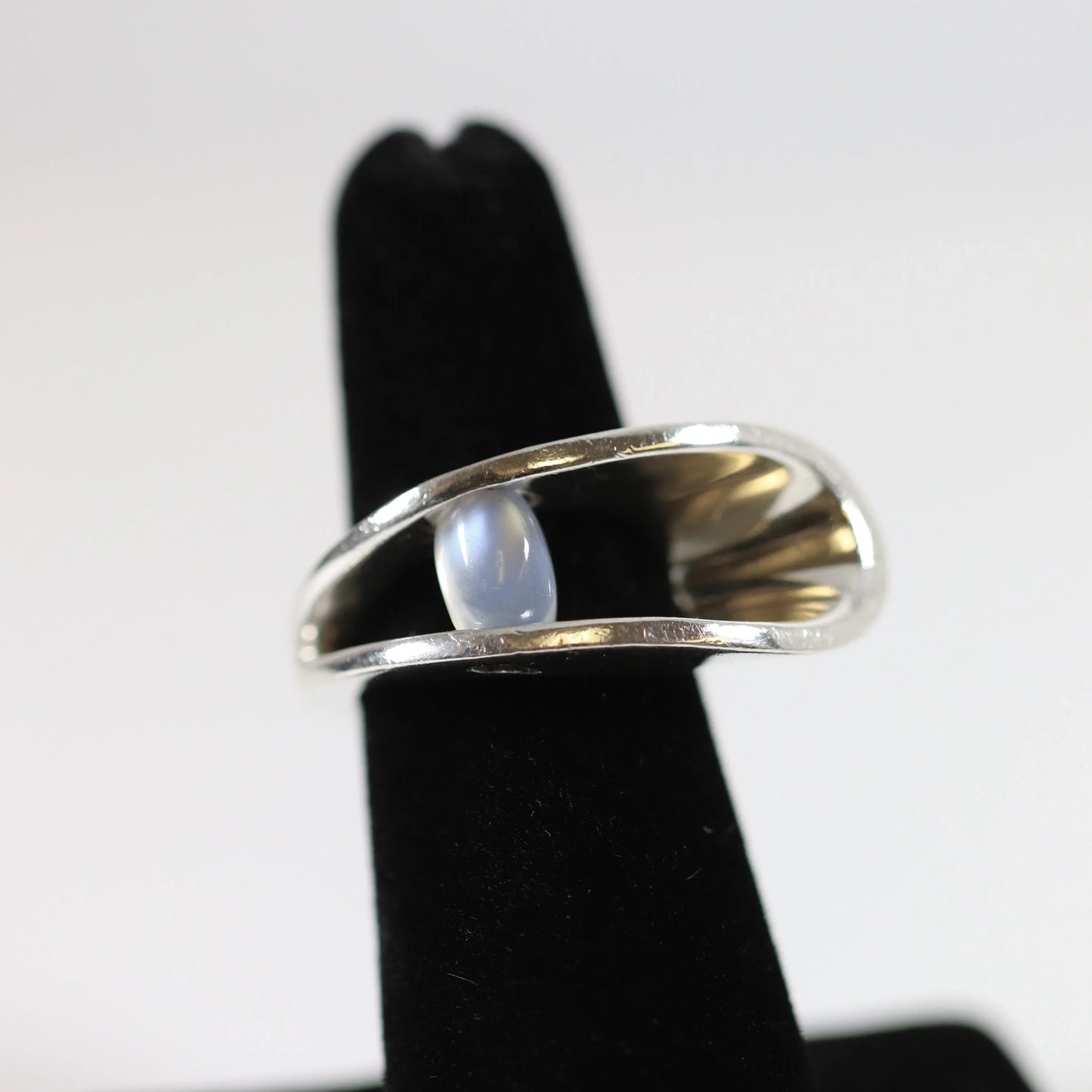 Vintage Antonio Pineda Taxco Silver Mexican Jewelry | Mid-Century Modernist Moonstone Ring (US Size 6 1/2) - Carmel Fine Silver Jewelry